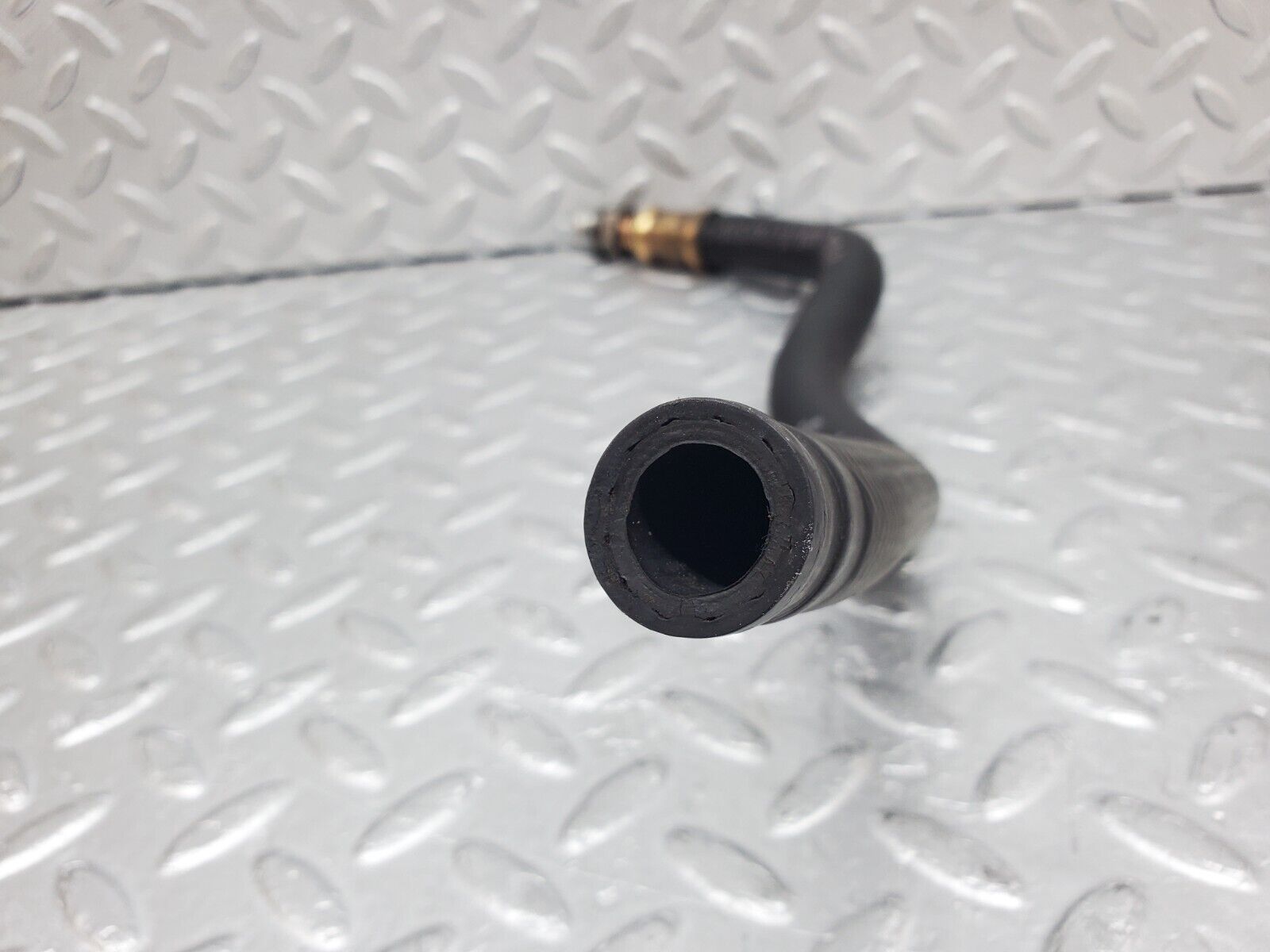 44748 Mercedes-Benz W124 220E Fuel Tank Fuel Filter Hose Pipe 1244706975