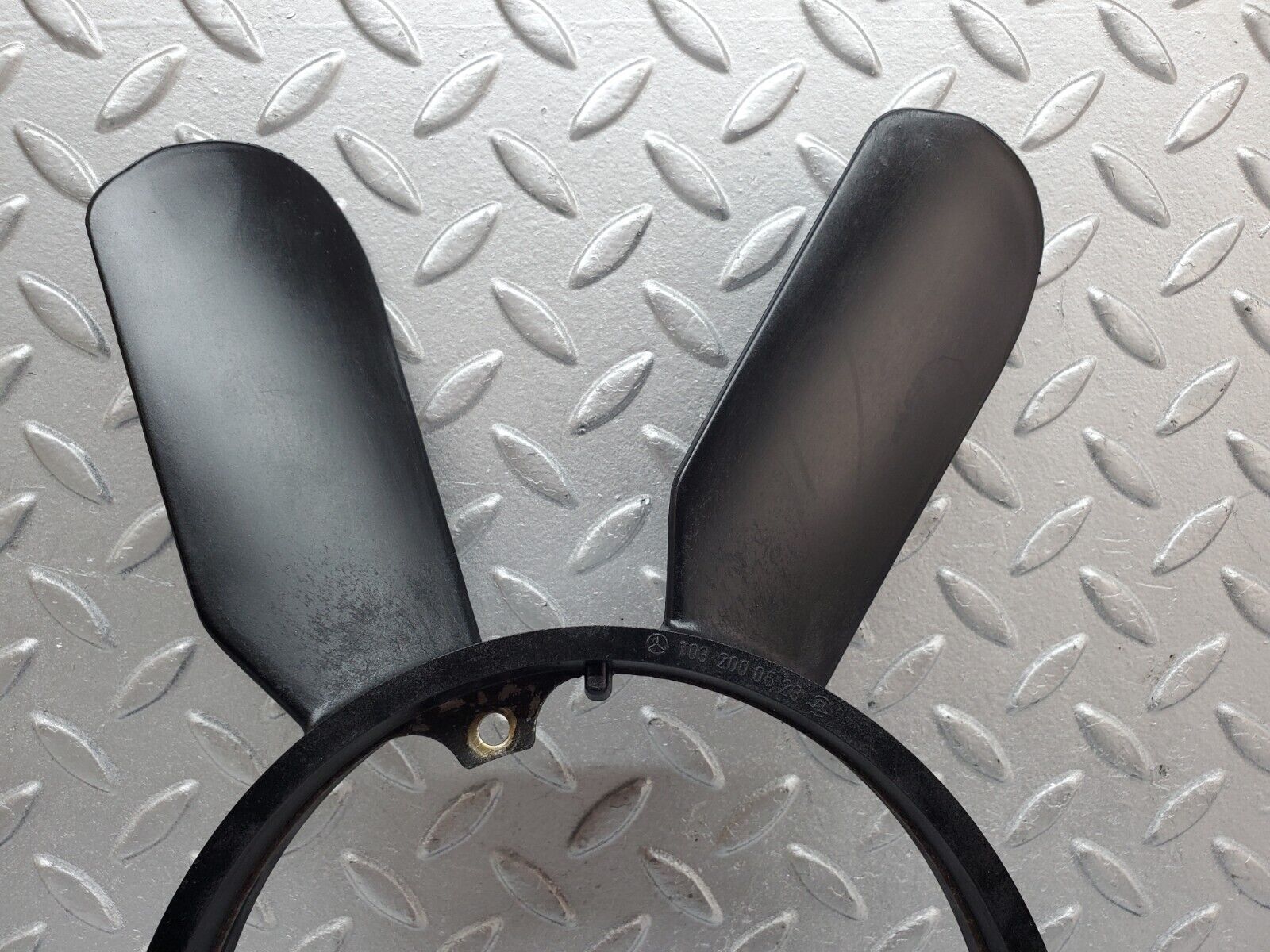 45082 Mercedes-Benz R129 300SL Coupe Engine Cooling Fan 1032000623