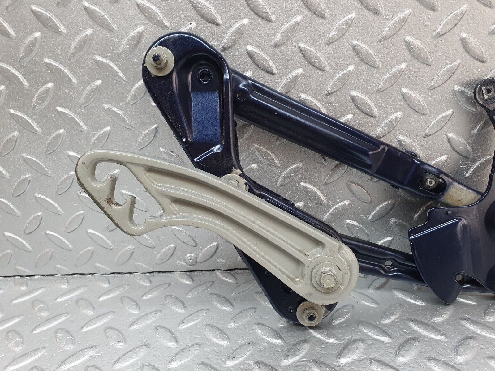 42195 Mercedes-Benz R129 320SL Coupe Bonnet Hinge Left Side 1298800128 1298870174