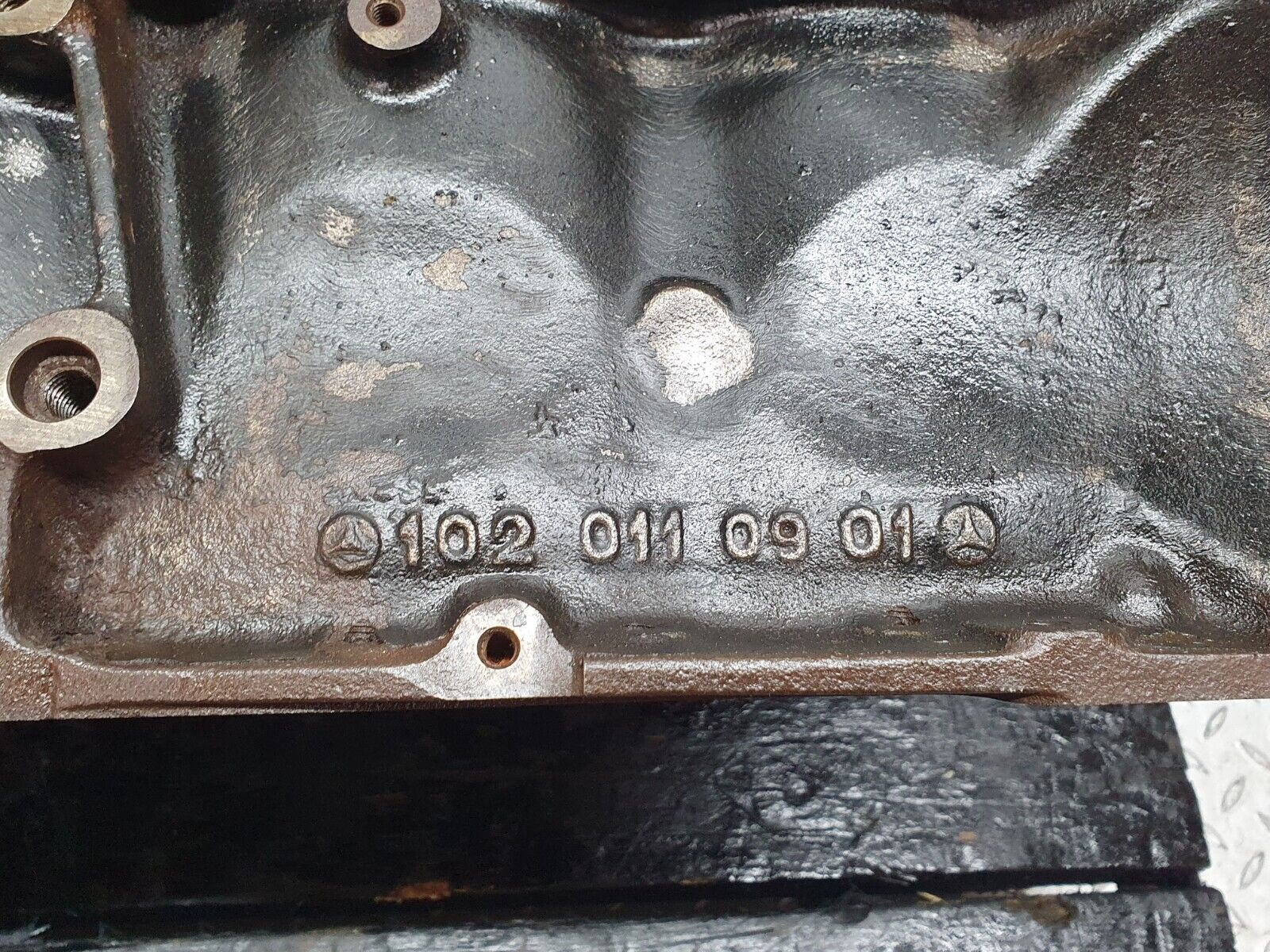 44210 Mercedes-Benz C123 230CE Coupe Engine Block 102.980 1020110901