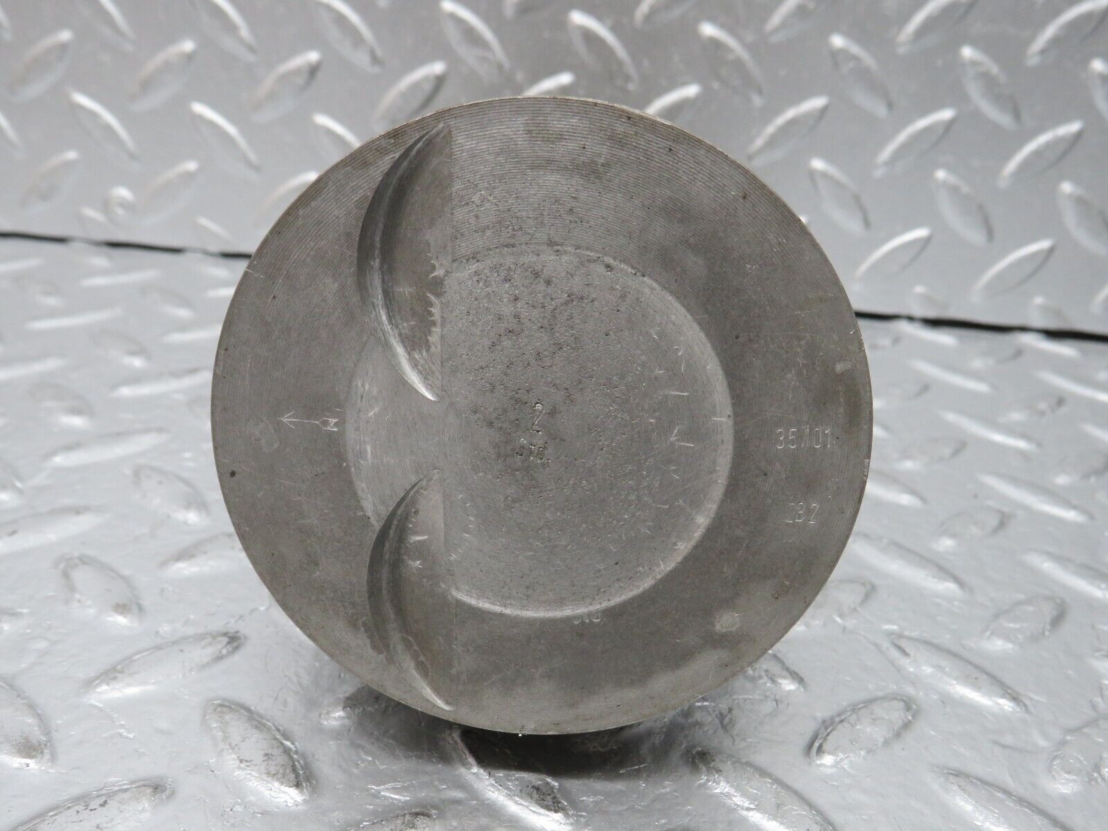 32775 Mercedes-Benz C107 R107 350 V8 Piston With Connecting Rod 92mm 11607