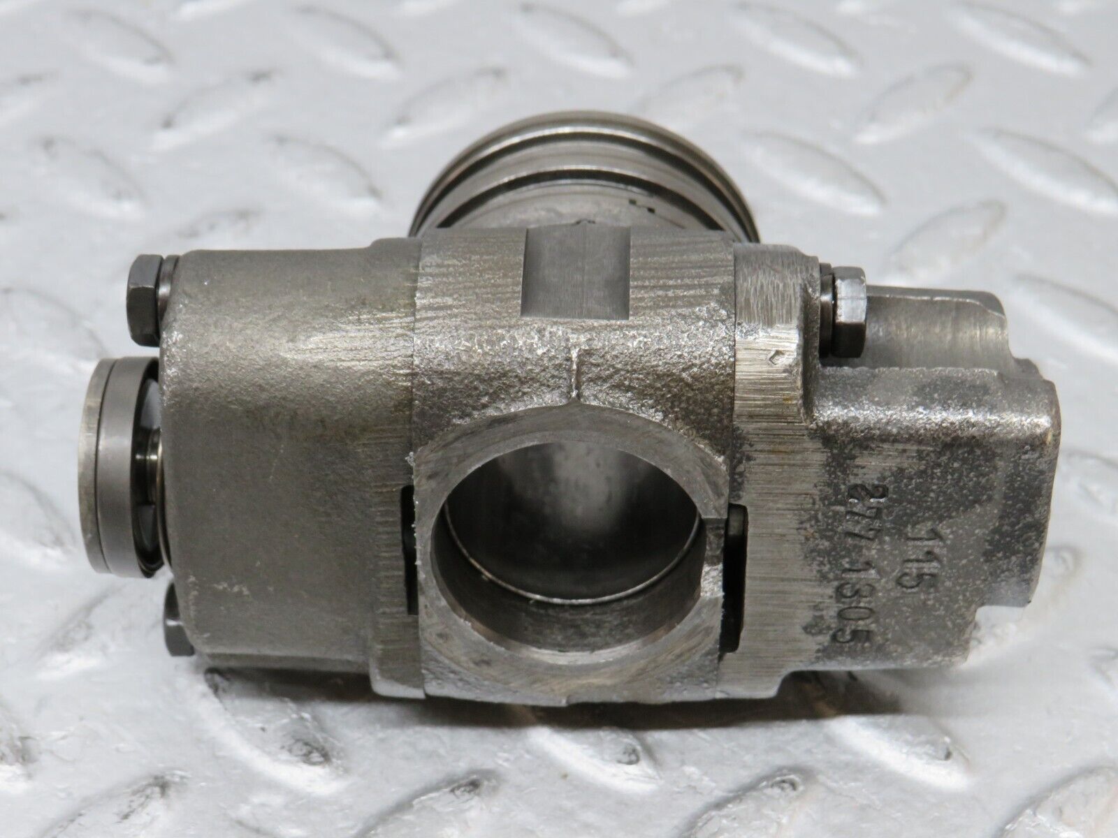 36431 Mercedes-Benz R107 450SL Automatic Gearbox Governor 1092700074 1152771305