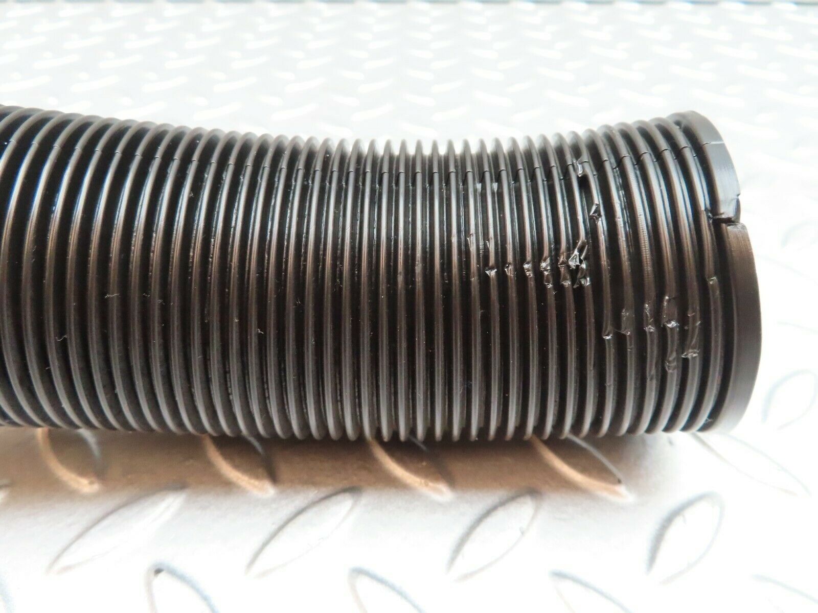 4986 Mercedes-Benz R107 350SL Ventilation Pipe