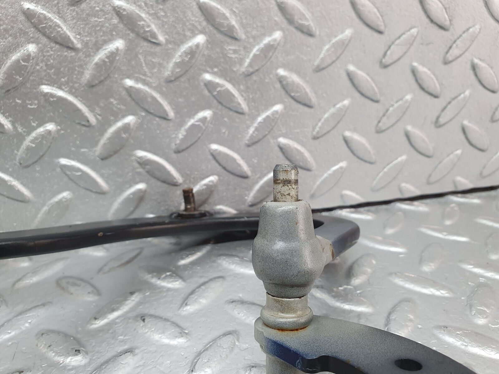 42490 Mercedes-Benz R129 320SL Coupe Trunk Boot Soft Top Hinge Right Side