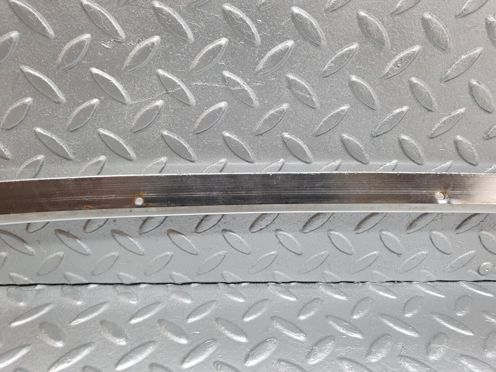 43056 Mercedes-Benz R107 Hardtop Under Windshield Chrome Trim