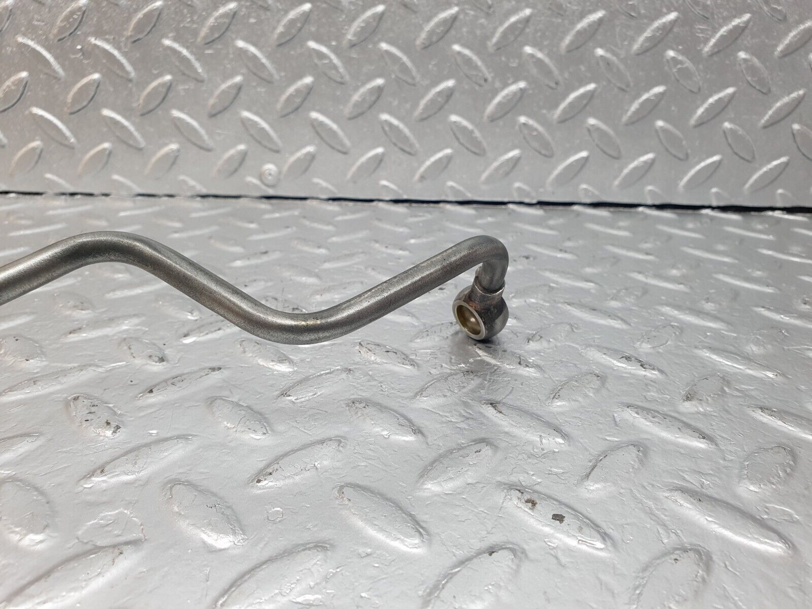 42614 Mercedes-Benz R129 320SL Coupe Fuel Hose Pipe