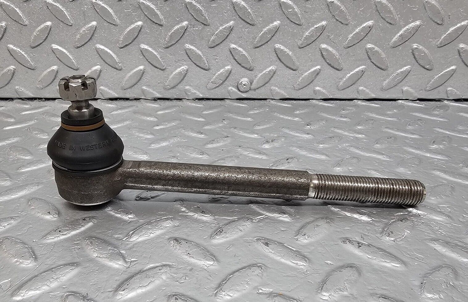 27078 Mercedes-Benz W123 280E Track/Tie Rod End New FTR4116