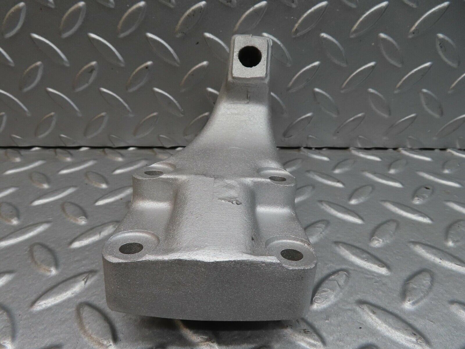 13706 Mercedes-Benz R107 450SL Engine Mount Bracket Right Side 1162234504