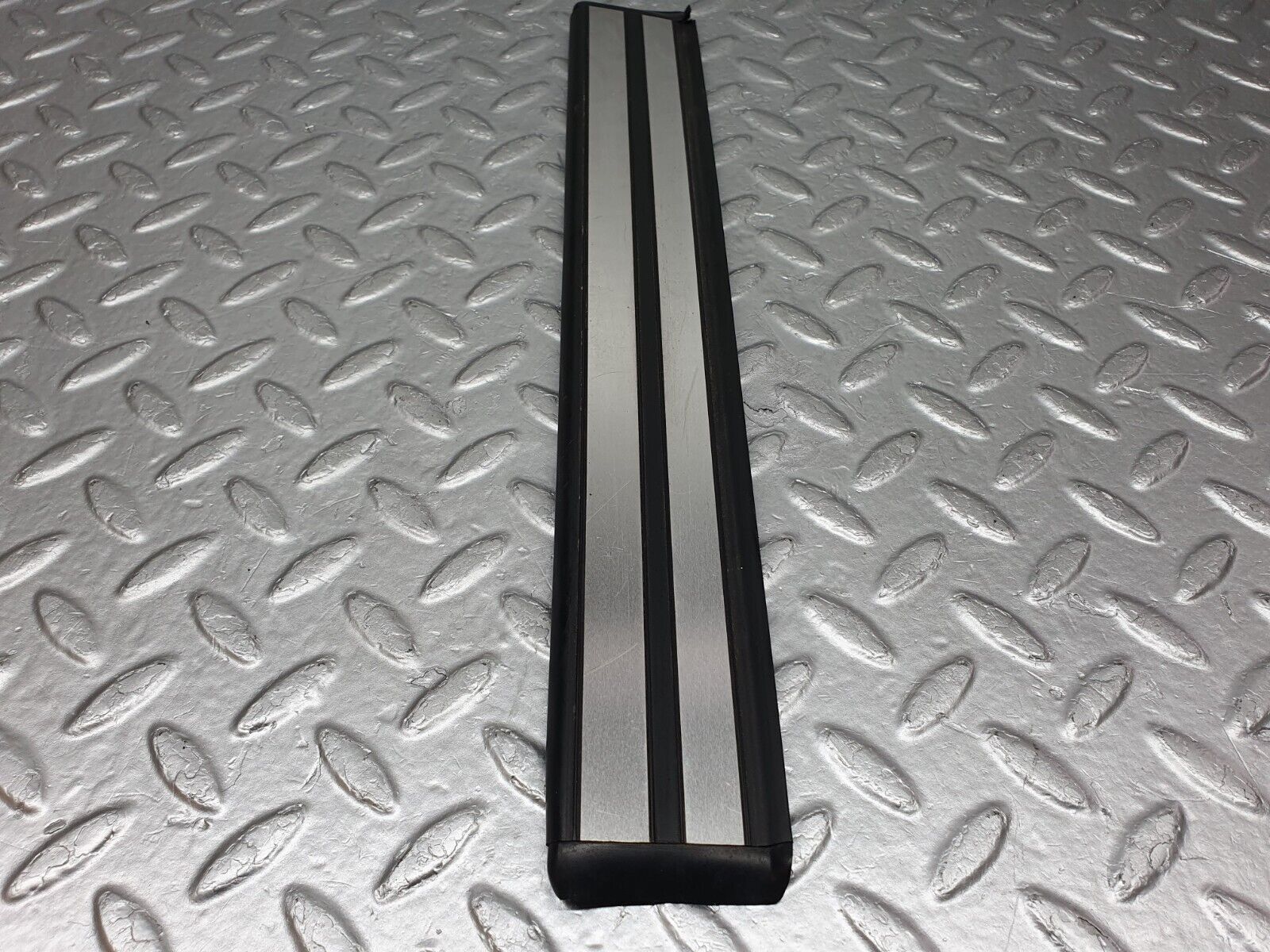 41822 Mercedes-Benz W202 C200 Rear Door Sill Trim 2026800335