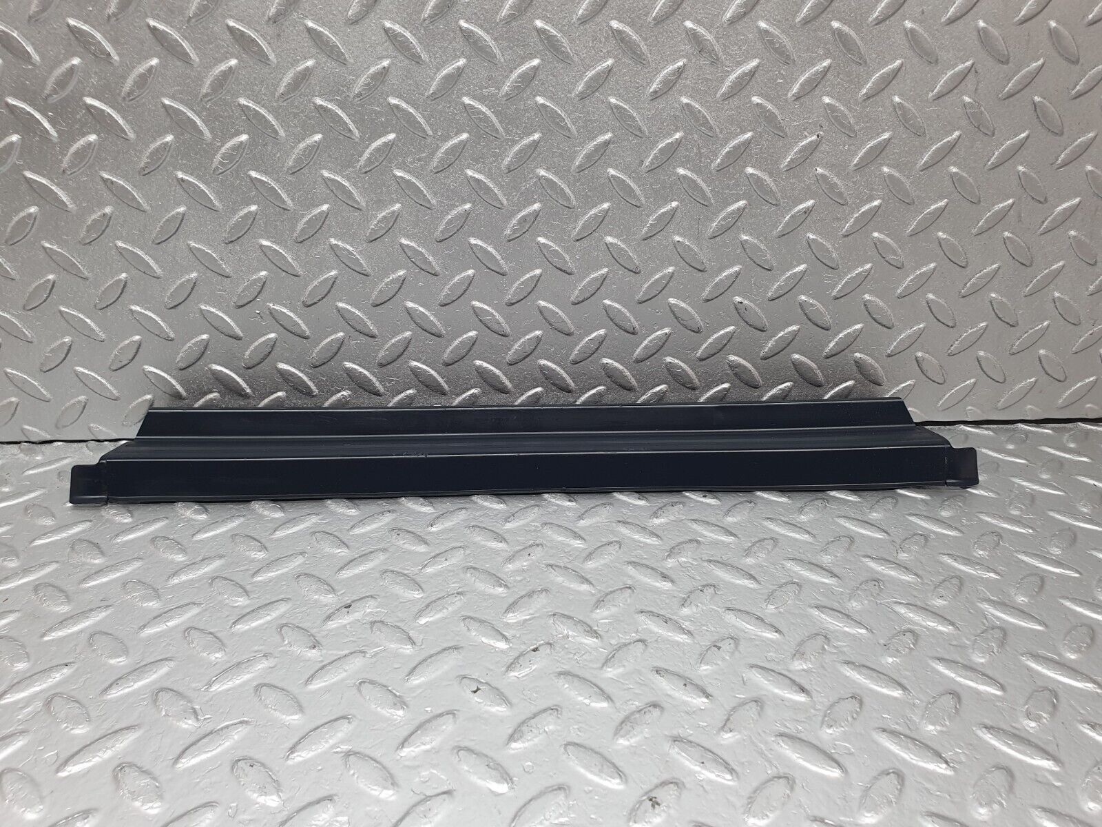 42715 Mercedes-Benz W201 190 2.0L Rear Right Door Sill Blue