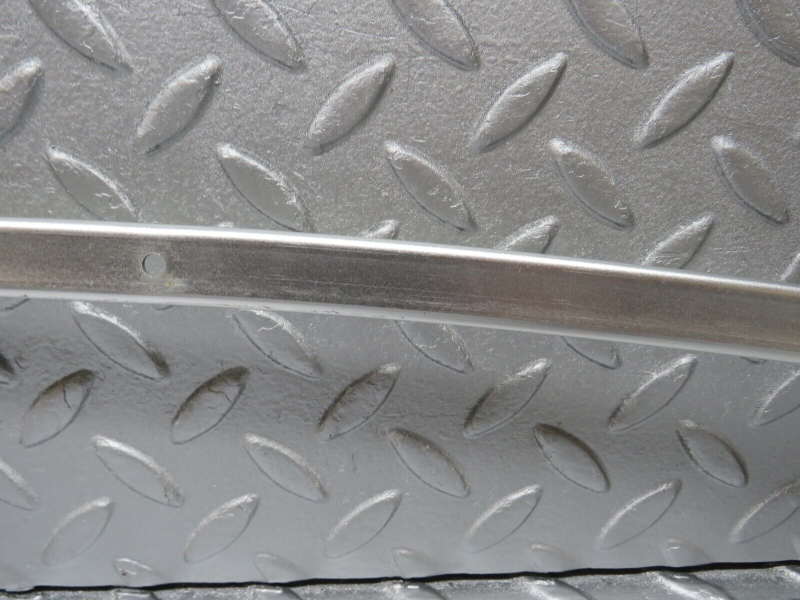 40205 Mercedes-Benz R107 Hardtop Interior Roof Chrome