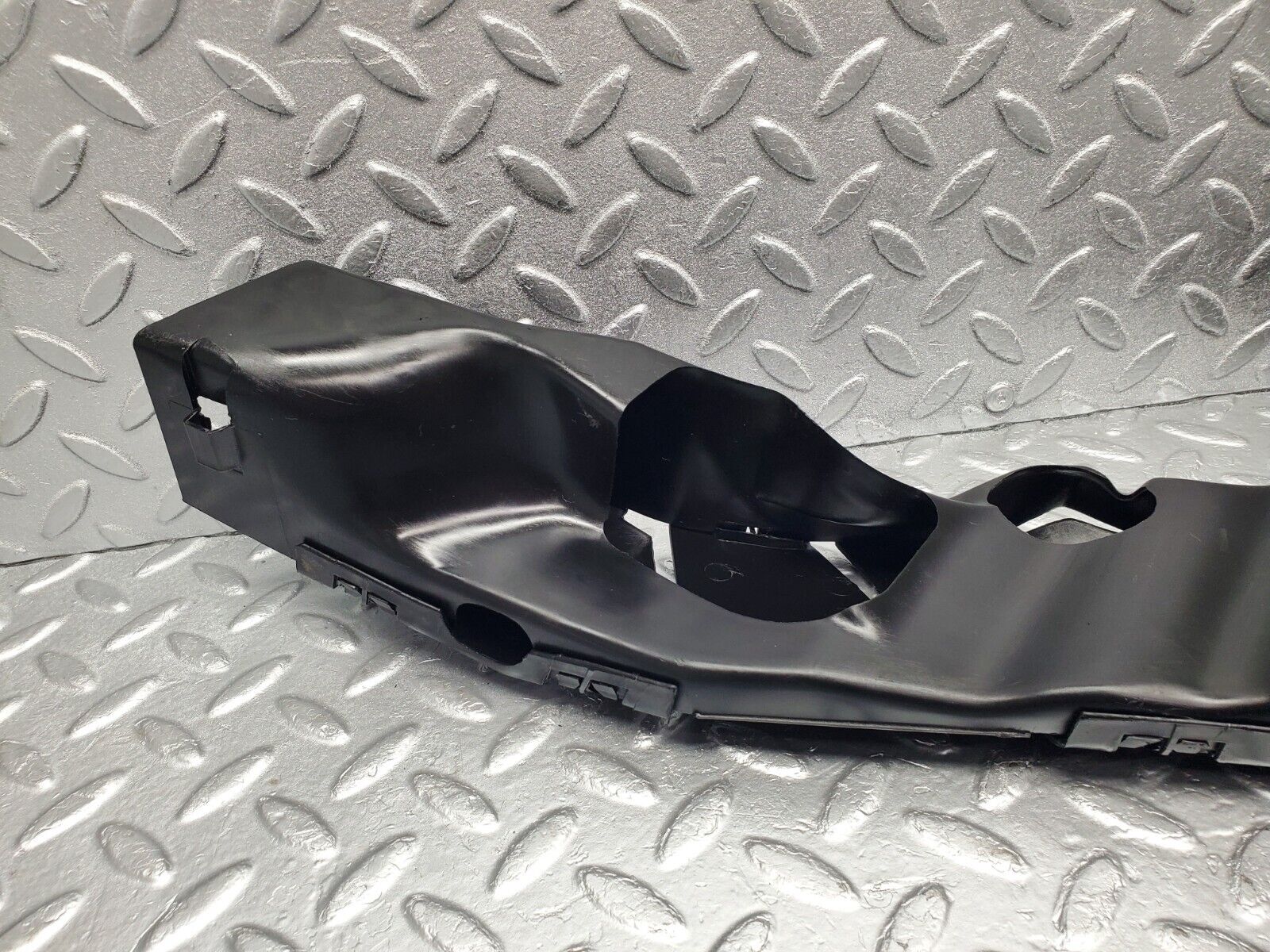 46895 Mercedes-Benz R129 320SL Coupe Rear Left Cable Channel 1298212136