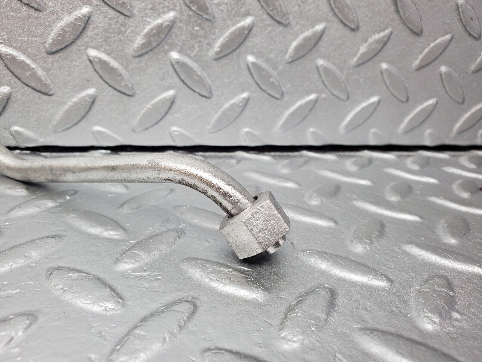 45790 Mercedes-Benz W126 420SE Air Conditioning Hose Pipe