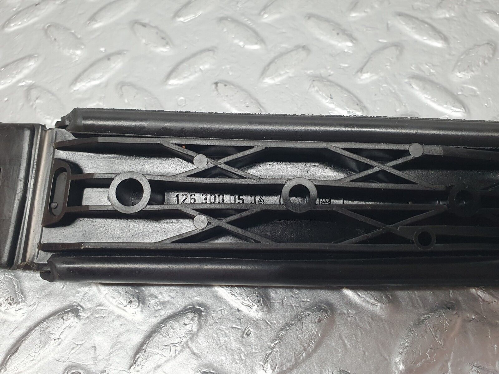 43638 Mercedes-Benz C126 380SEC Coupe Accelerator Pedal With Rubber 1263000504 1233010082