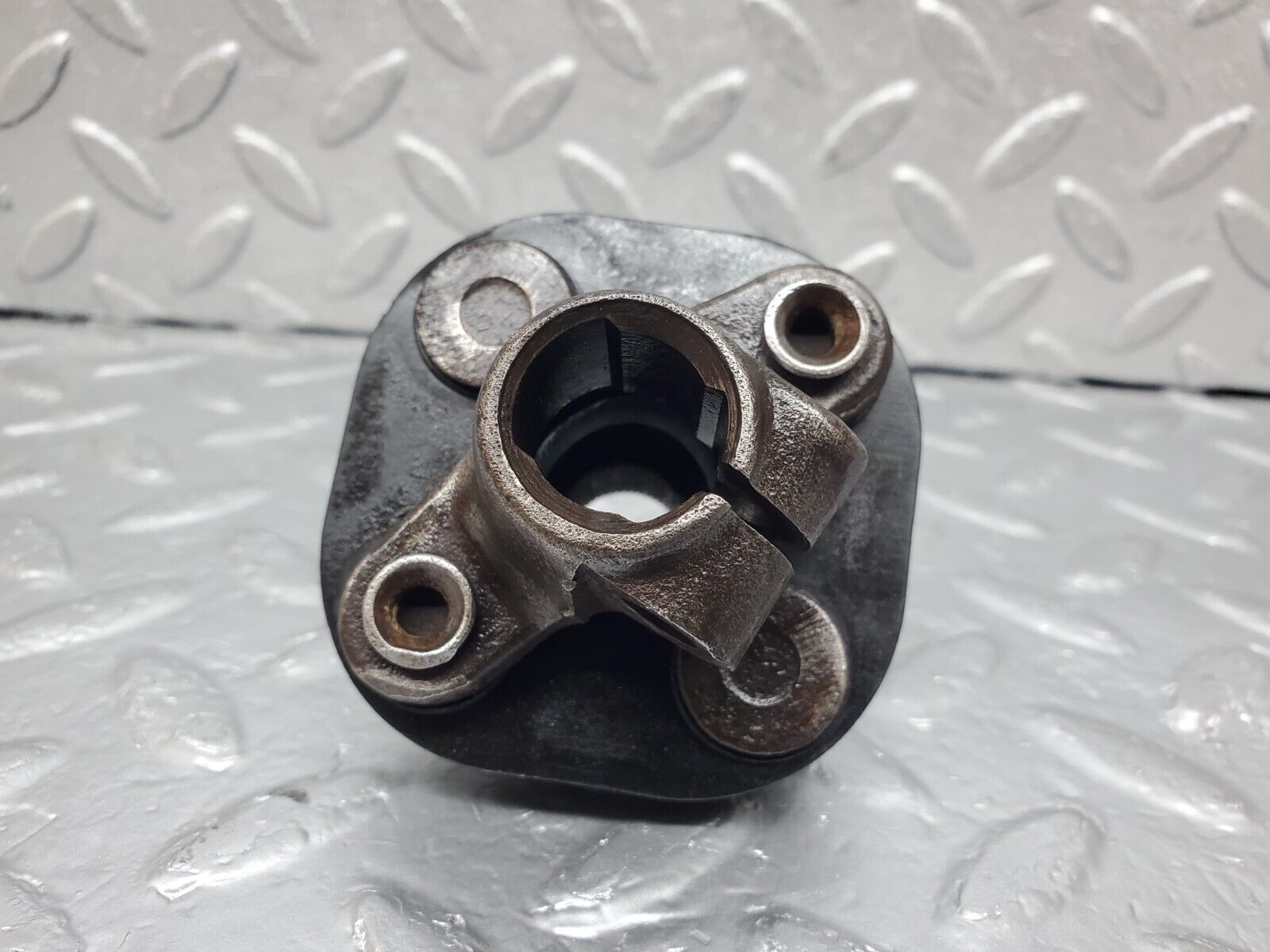 45472 Mercedes-Benz C123 230CE Coupe Steering Column Lower Shaft Connector 1234620346