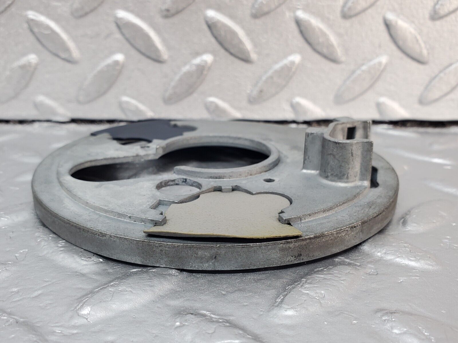 45676 Mercedes-Benz W126 420SE Steering Wheel Contact Plate 1244620097