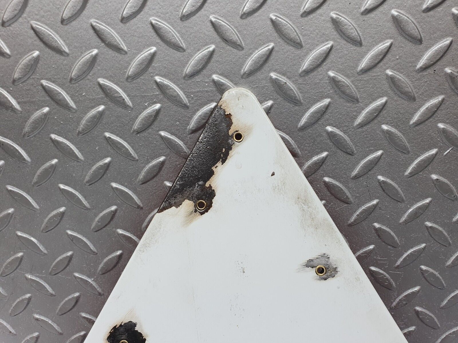 42677 Mercedes-Benz W201 190 2.0L Warning Triangle