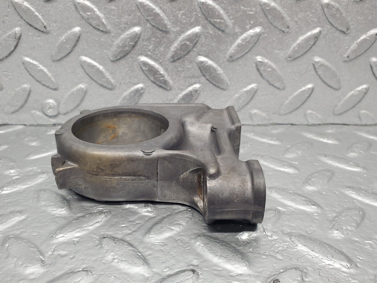 46270 Mercedes-Benz W126 420SE Camshaft Tower Bearing 1160514612