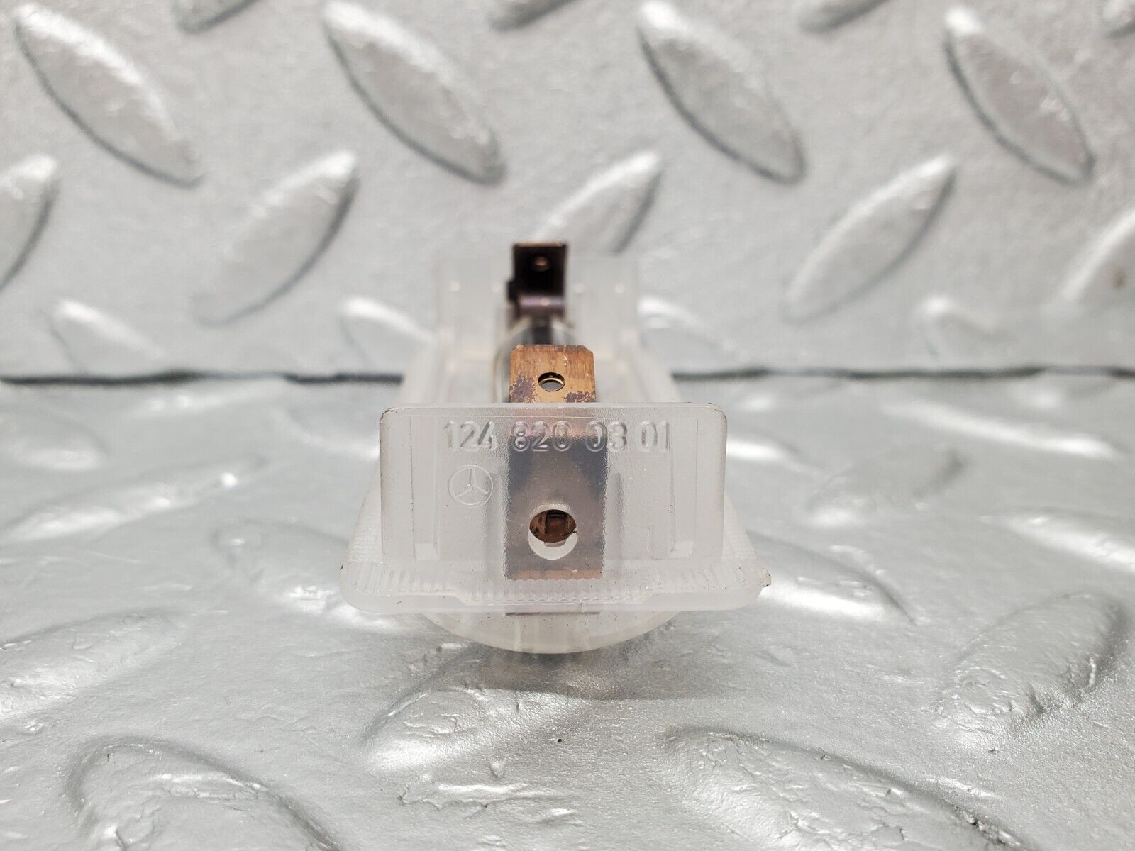 46915 Mercedes-Benz R129 320SL Coupe Trunk Boot Light 1248200301