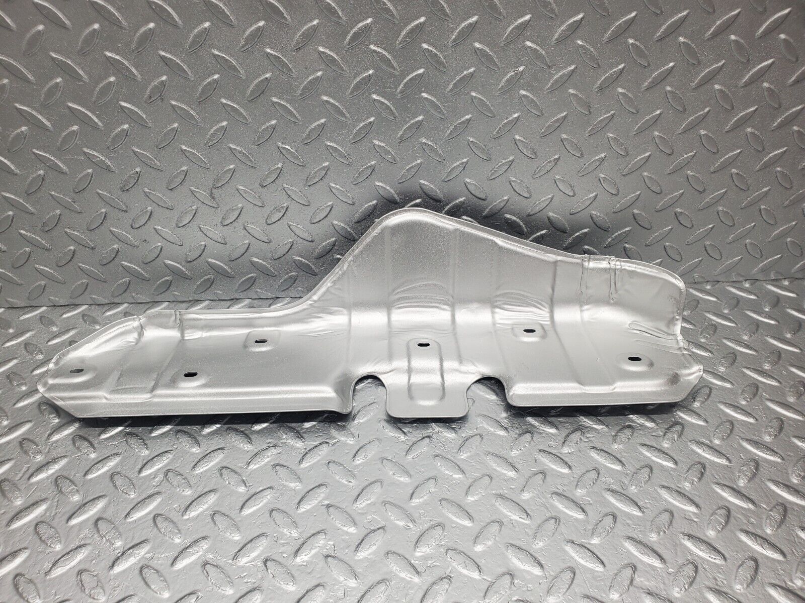 46170 Mercedes-Benz W124 280E Exhaust Manifold Heat Shield 1041421220