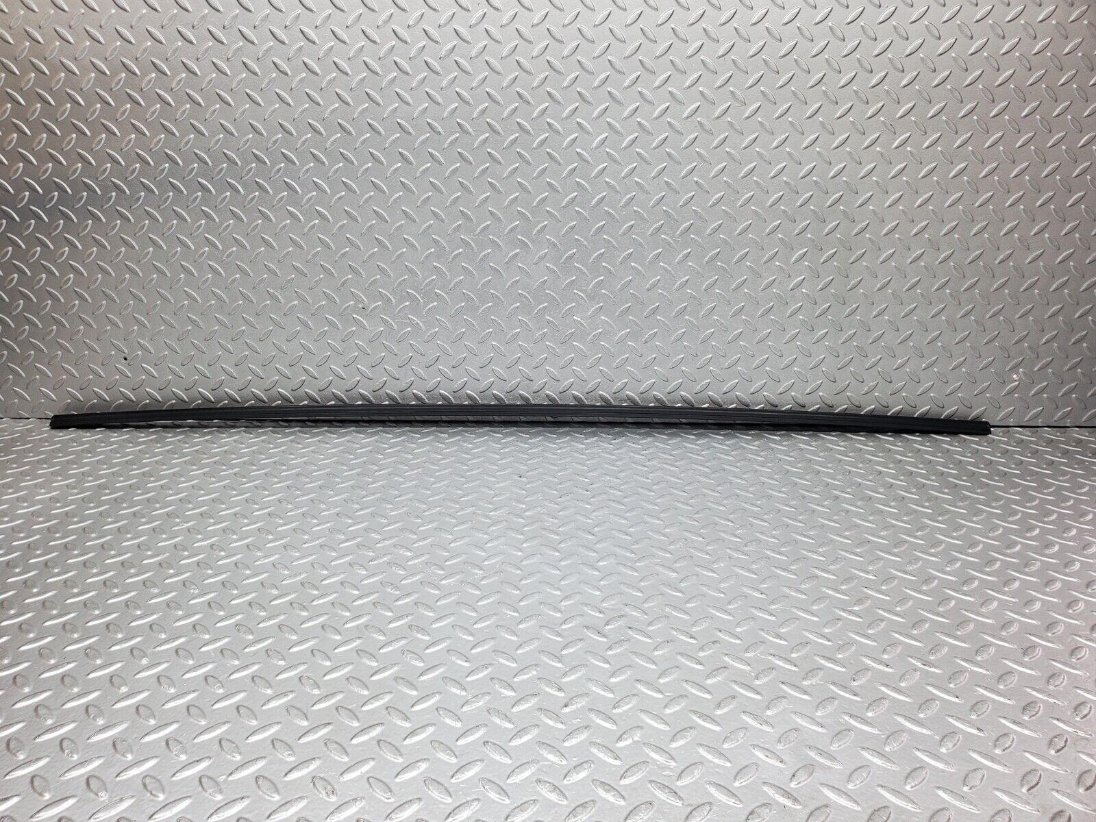 44471 Mercedes-Benz W123 280E Trunk Boot Lid Chrome Moulding Trim