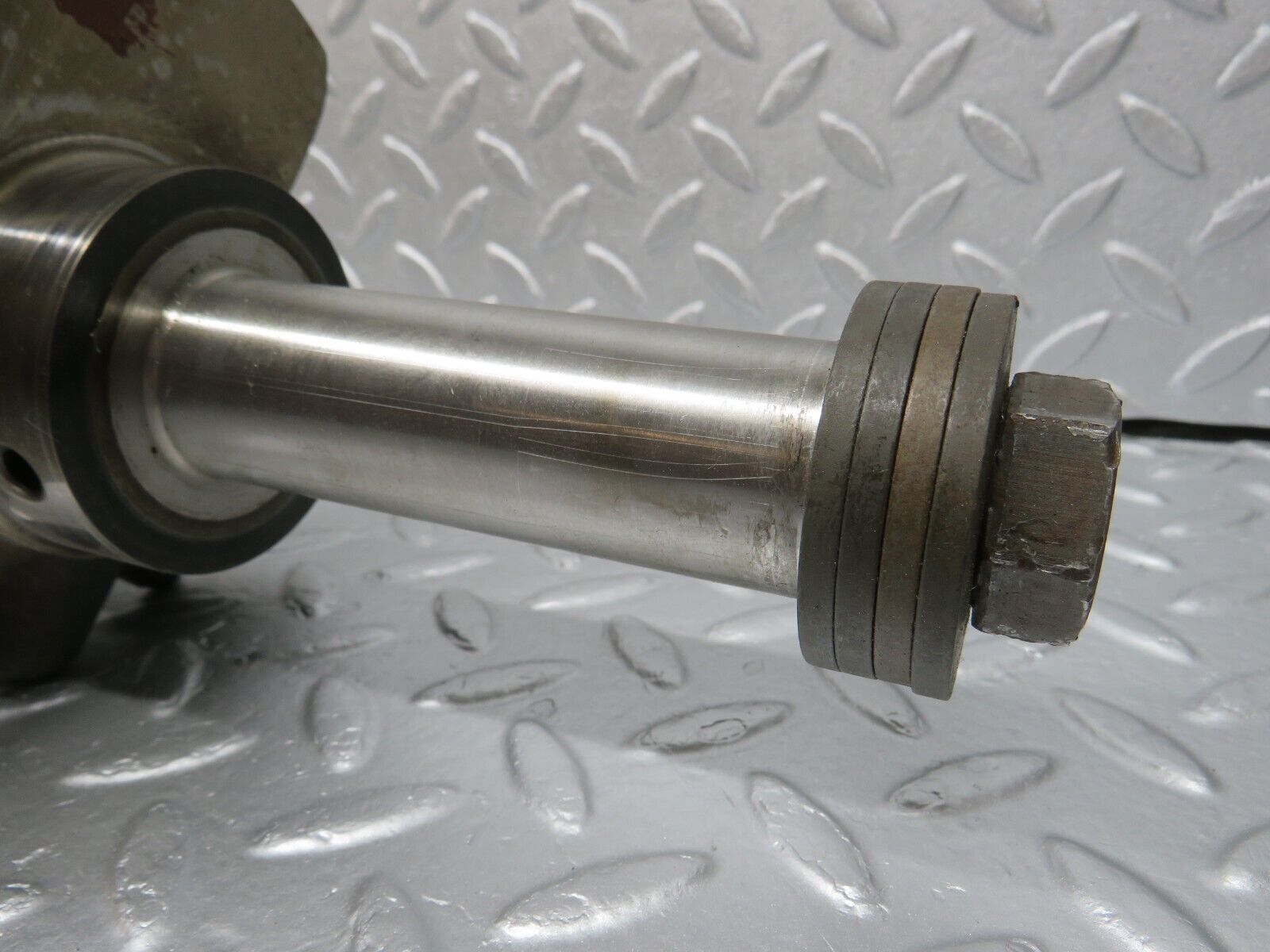 40152 Mercedes-Benz R107 350SL Crankshaft 1160311401