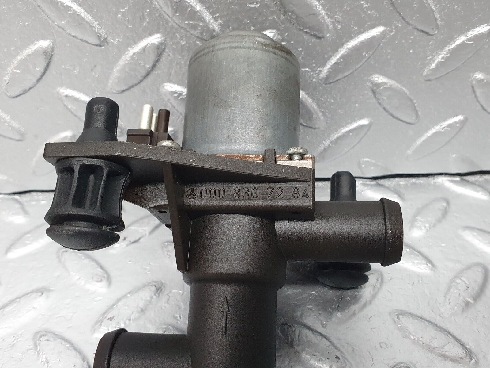 42234 Mercedes-Benz R129 320SL Coupe Heating Water Pump 0008307284 4950000001