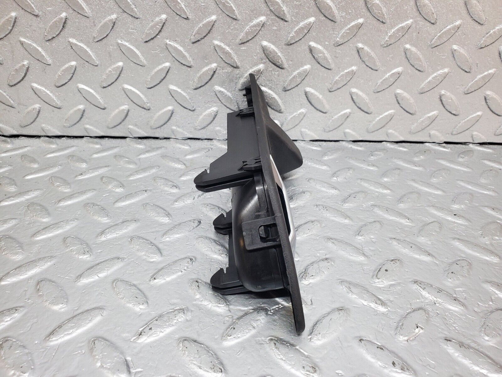 44741 Mercedes-Benz W124 220E Interior Door Handle Rear Right 1247600261