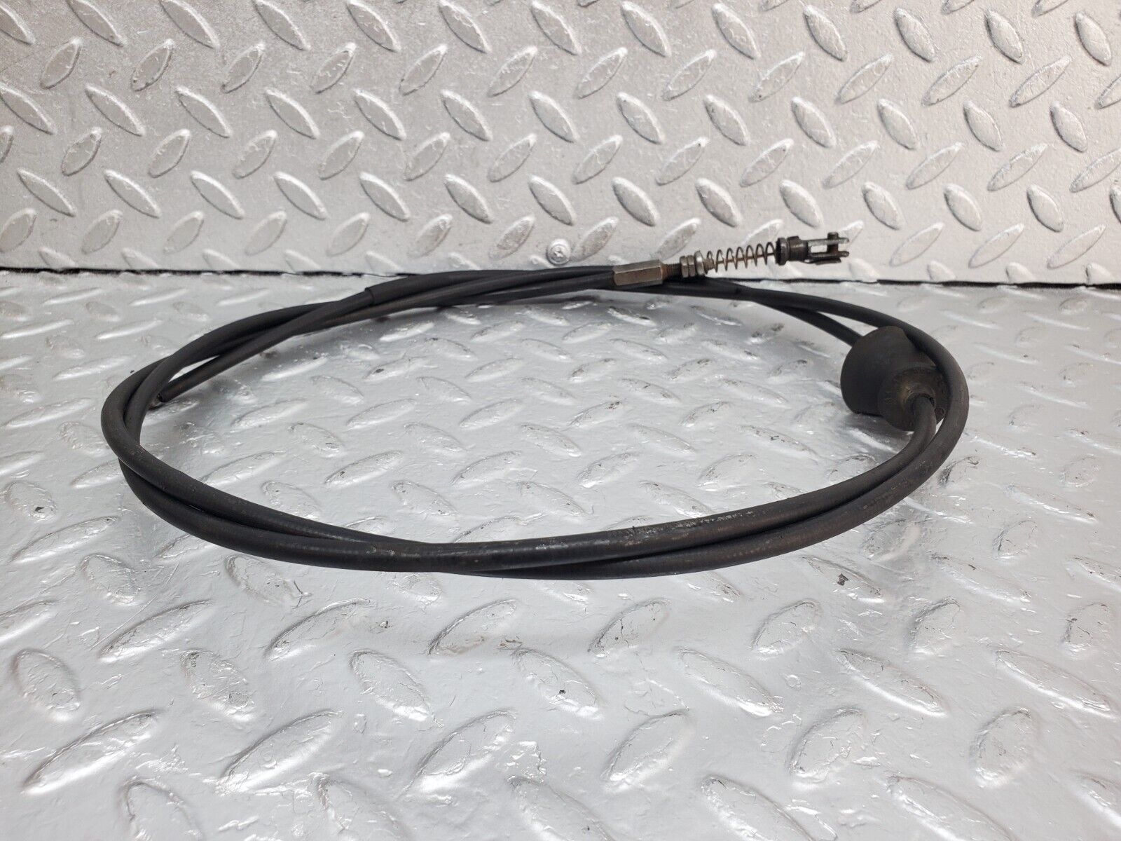 44421 Mercedes-Benz W123 280E Bonnet Release Cable 1239970681