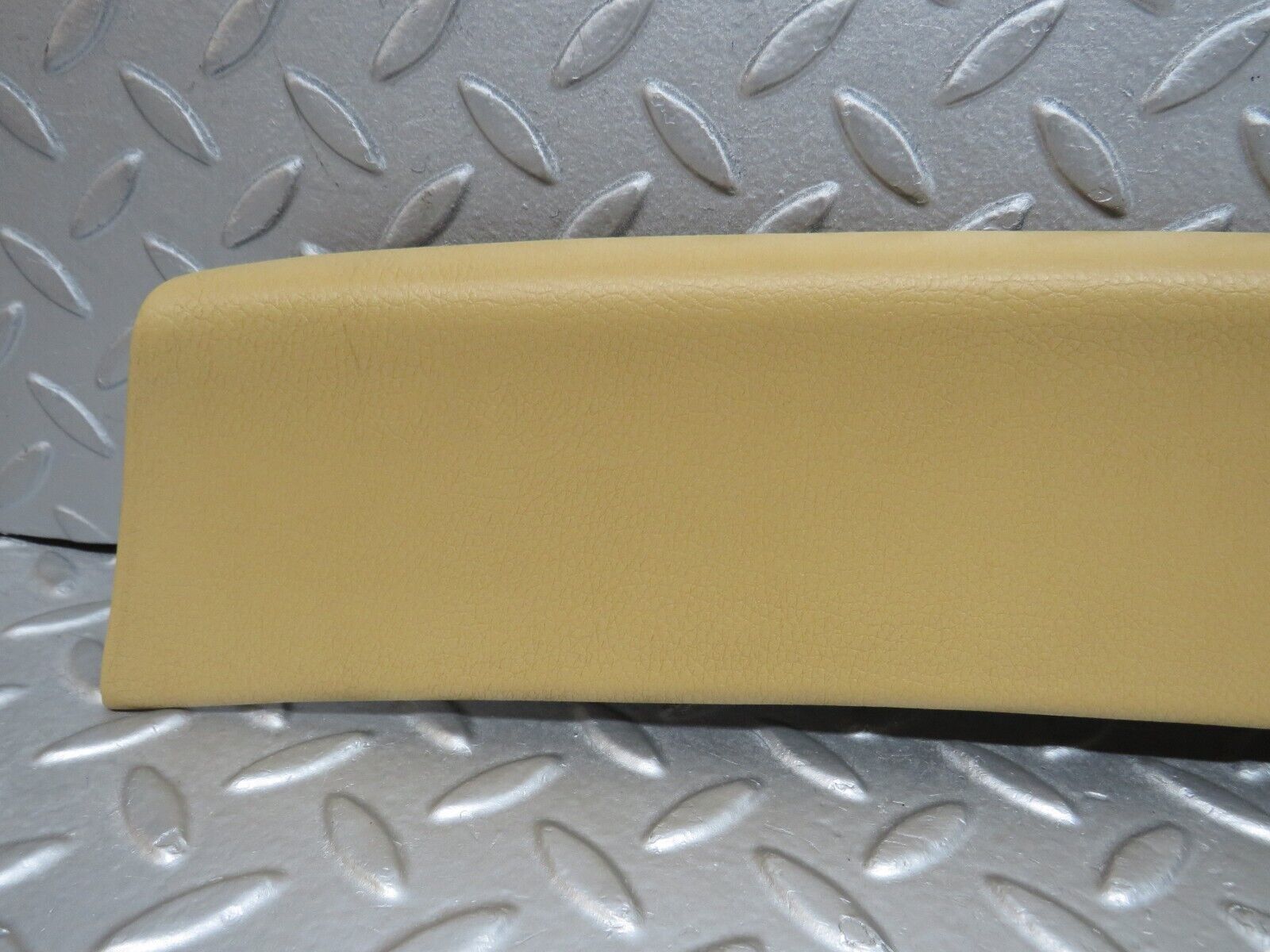 39848 Mercedes-Benz R107 350SL Hardtop Rear Headlining Panel