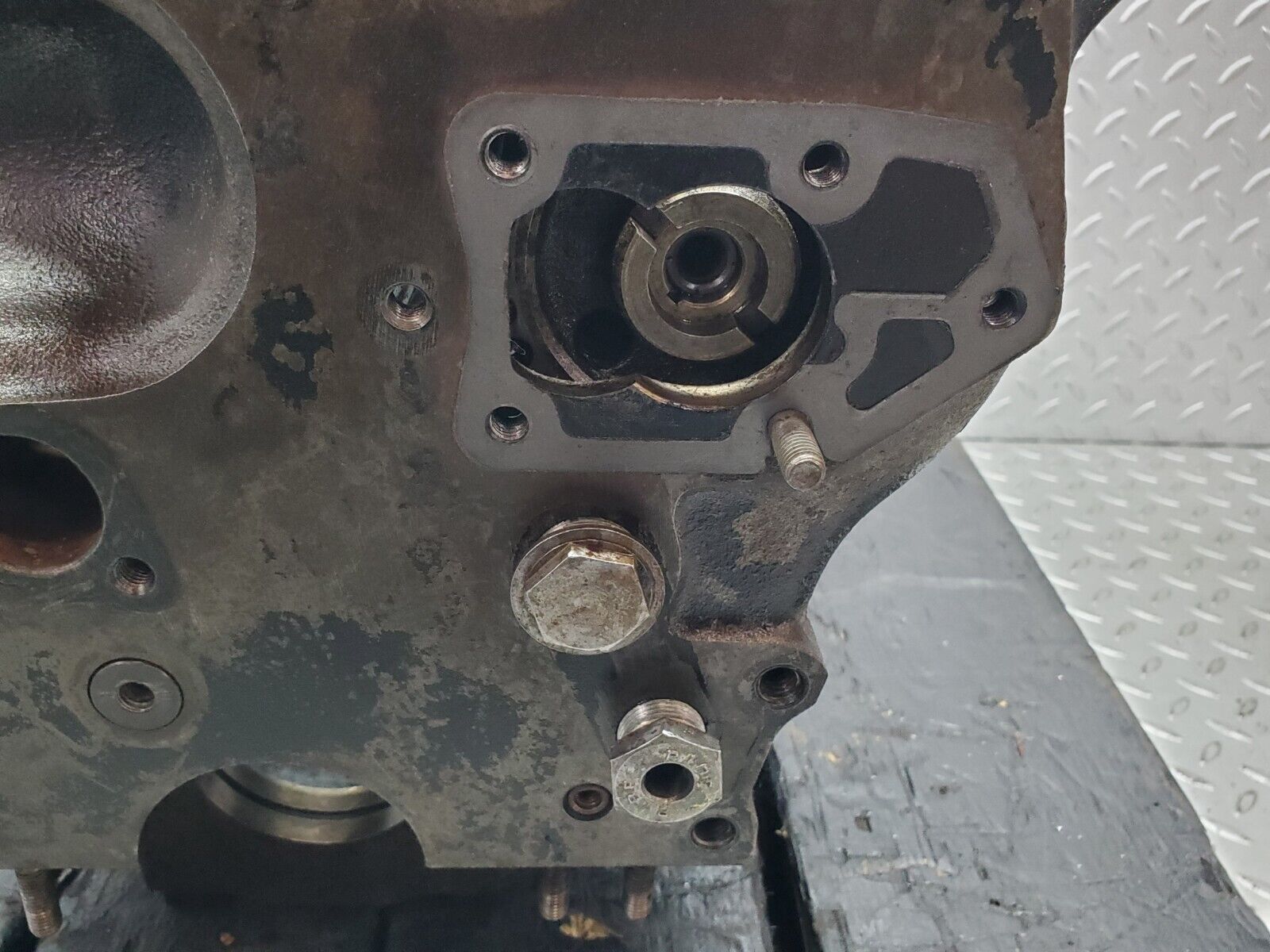 45460 Mercedes-Benz 280E M110.988 Engine Block 1100111101