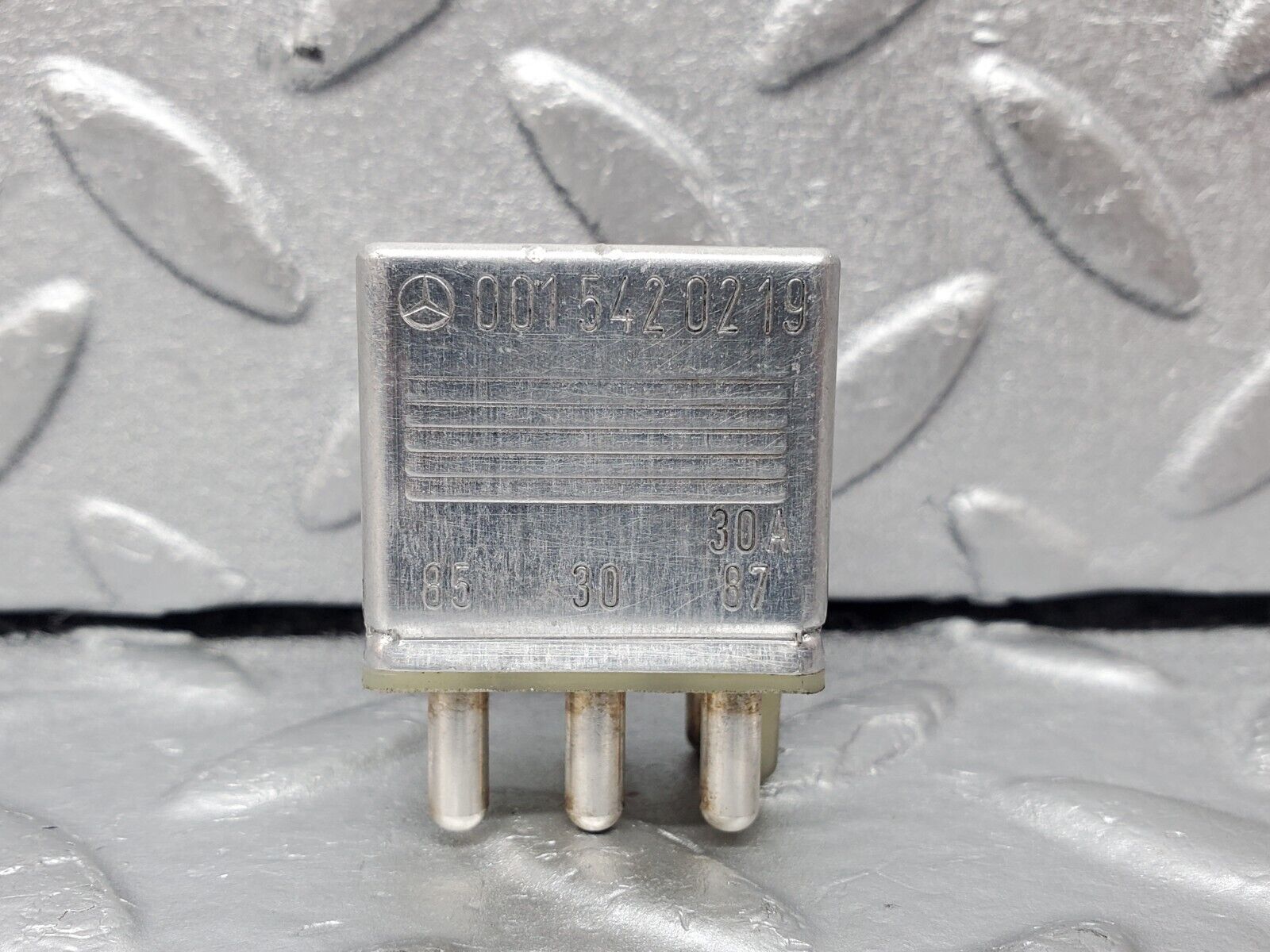 45533 Mercedes-Benz W126 420SE Multi Purpose Relay 0015420219