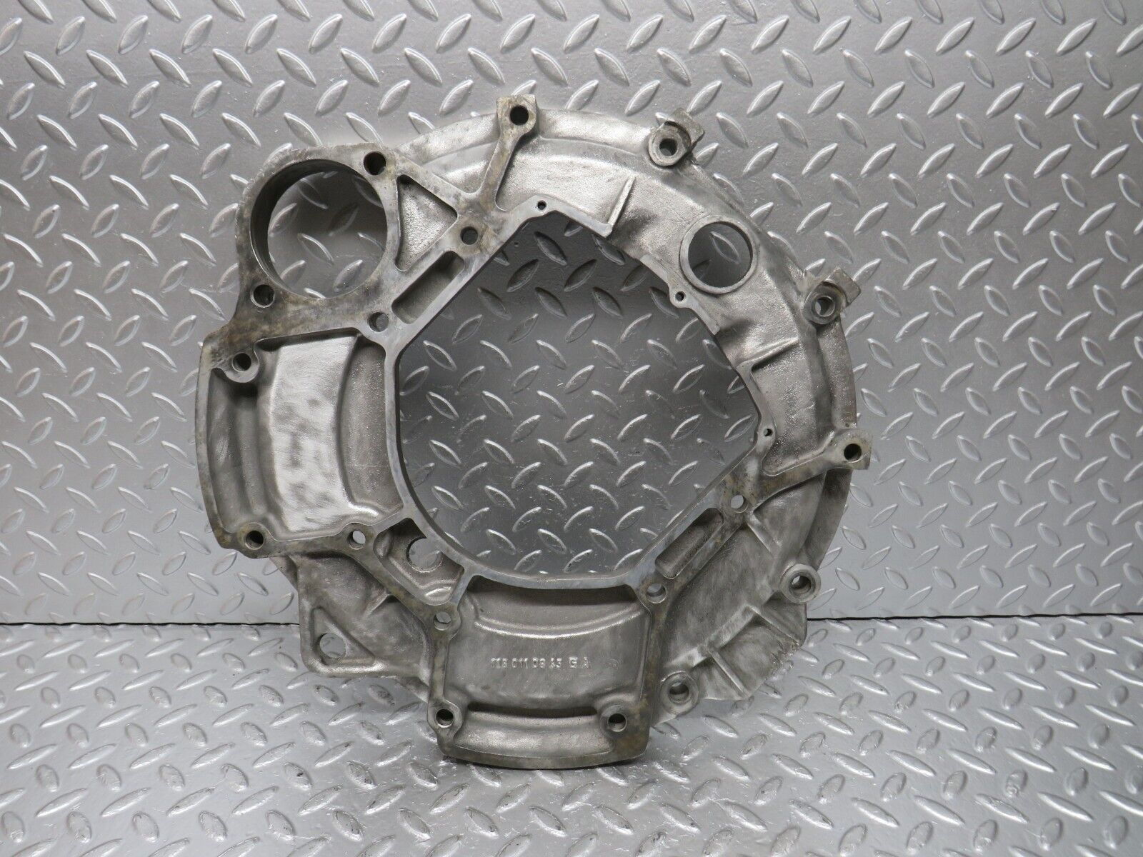 33080 Mercedes-Benz C107 R107 350 V8 Gearbox Flange 1160110845