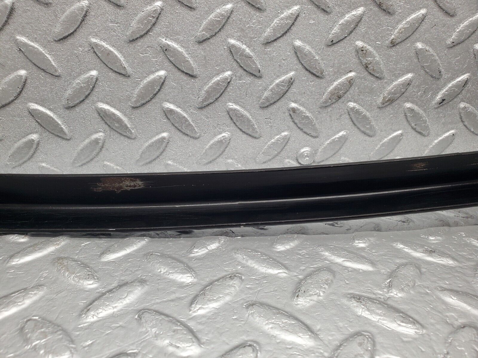 46764 Mercedes-Benz R129 320SL Coupe Front Left Window Channel