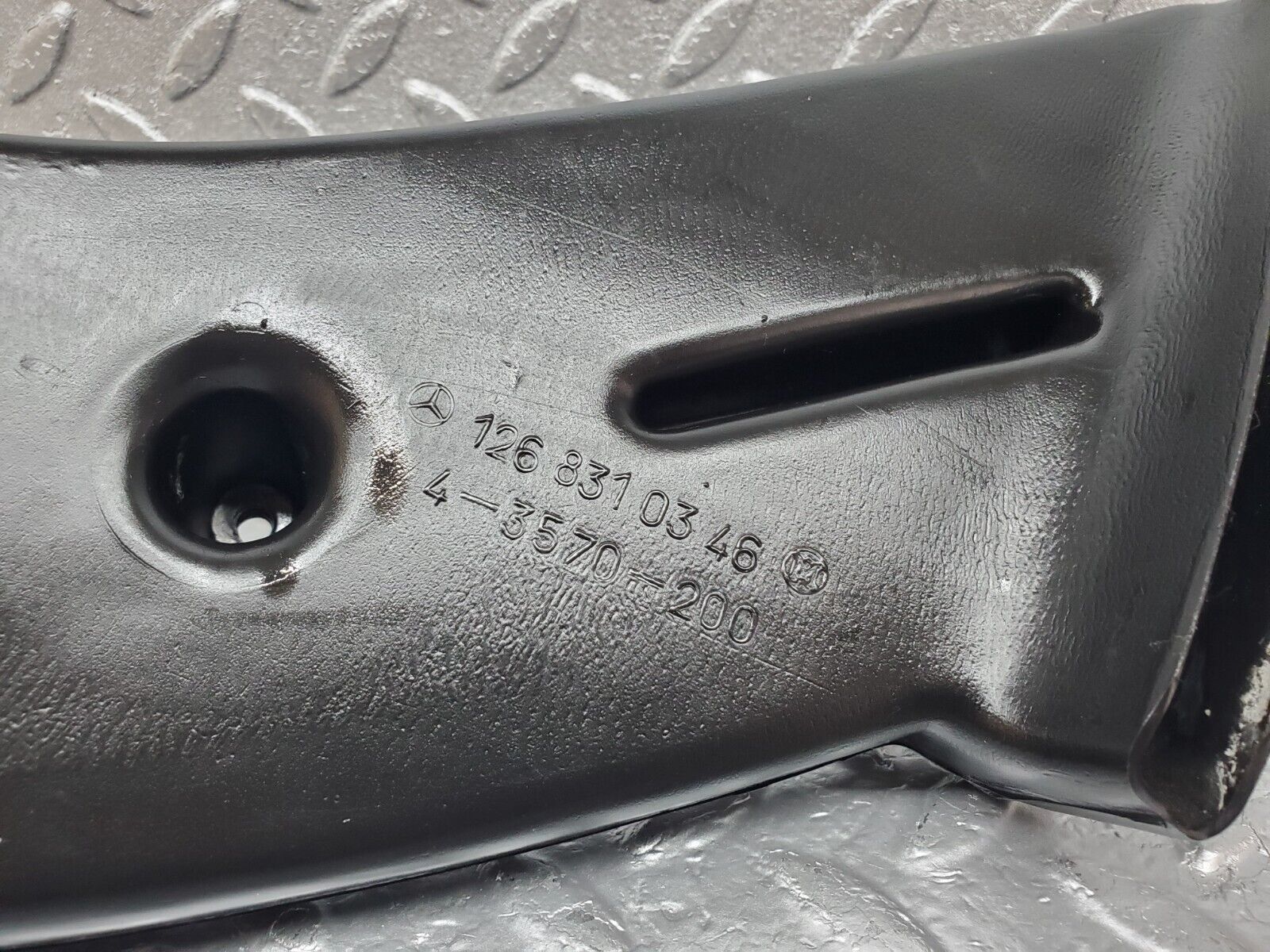 45578 Mercedes-Benz W126 420SE Heater Air Duct Front Left 1268310346