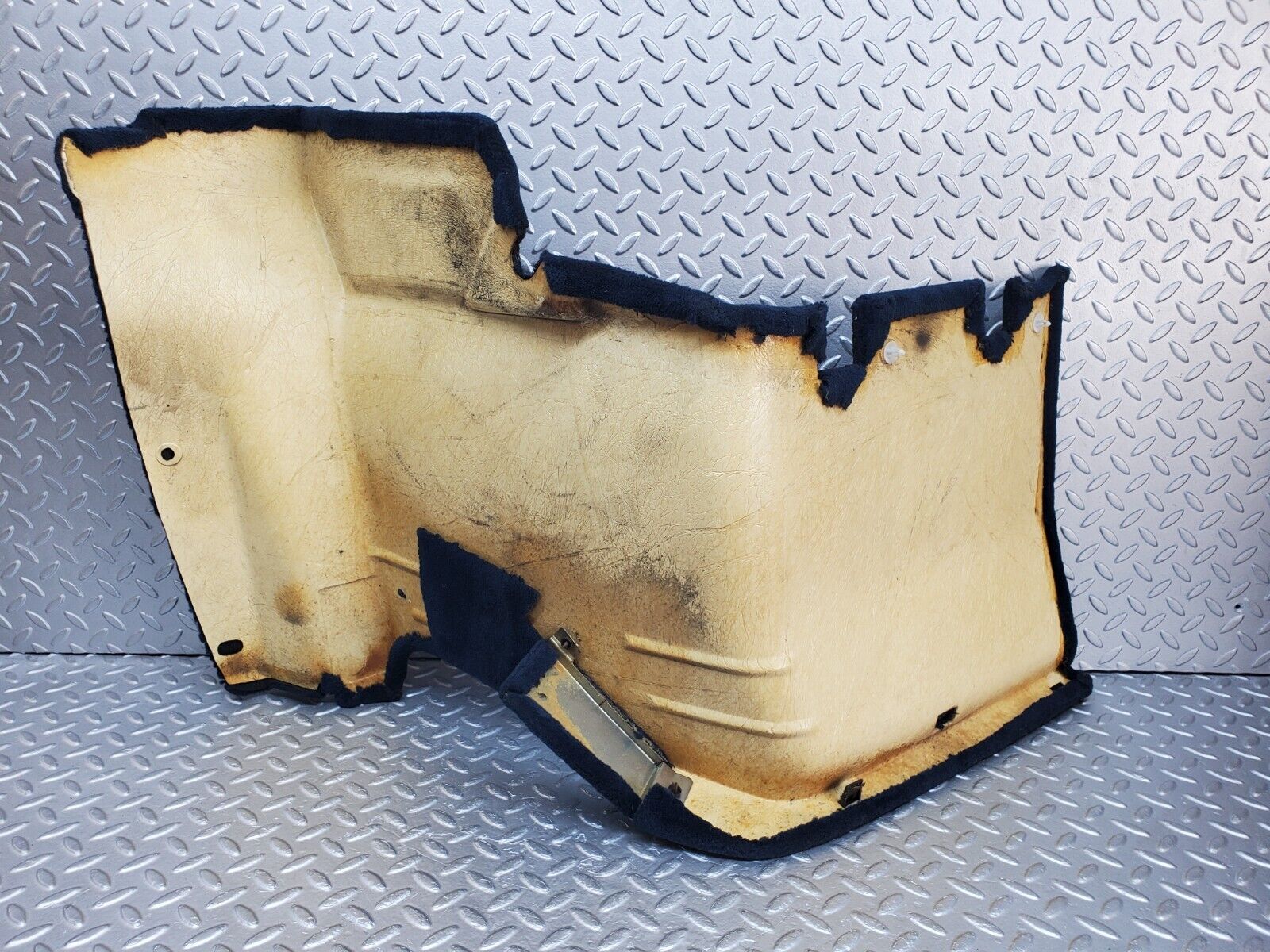 45114 Mercedes-Benz R129 300SL Coupe Rear Right Wall Carpet Blue