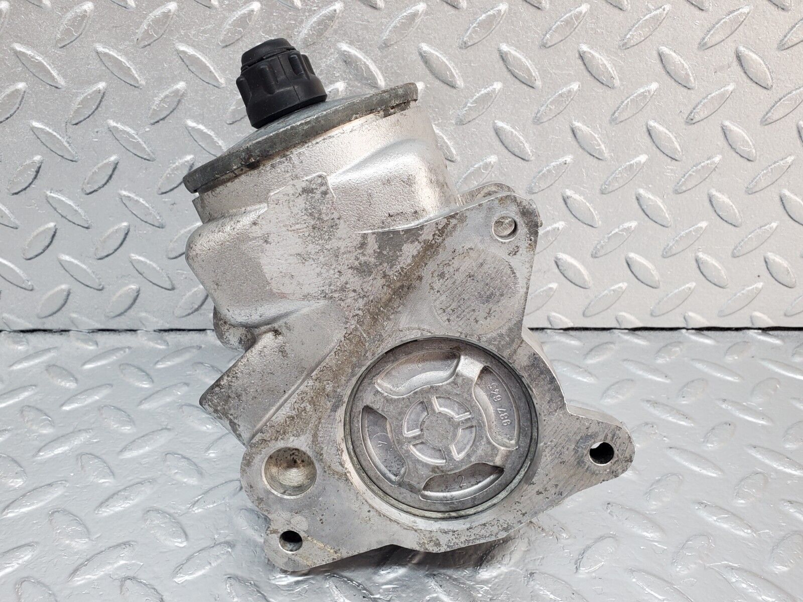 45424 Mercedes-Benz 280E M110.983 Power Steering Pump 1264601580