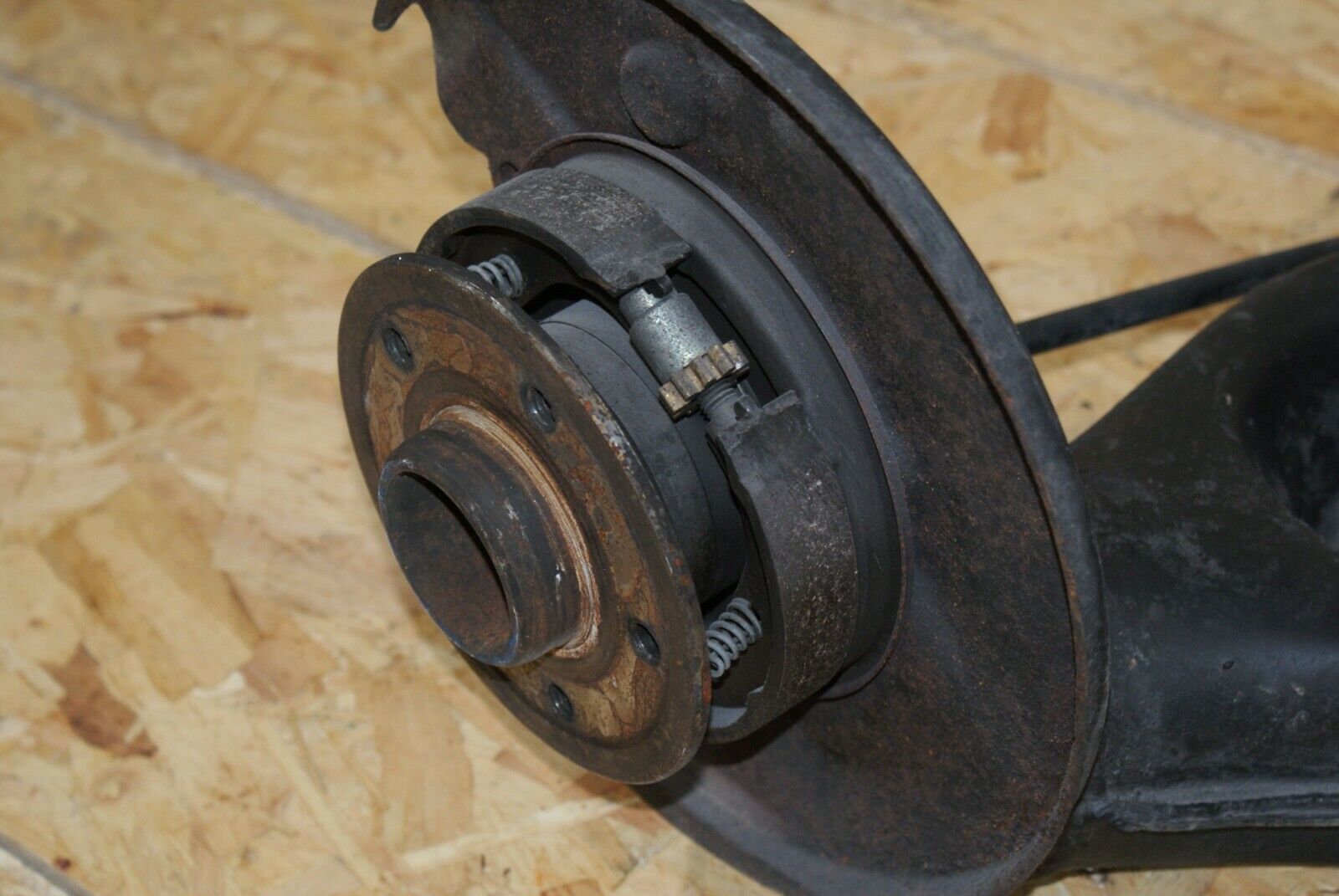 2194 Mercedes-Benz C107 350SLC Trailing Arm Control Arm Rear Right 1153571305