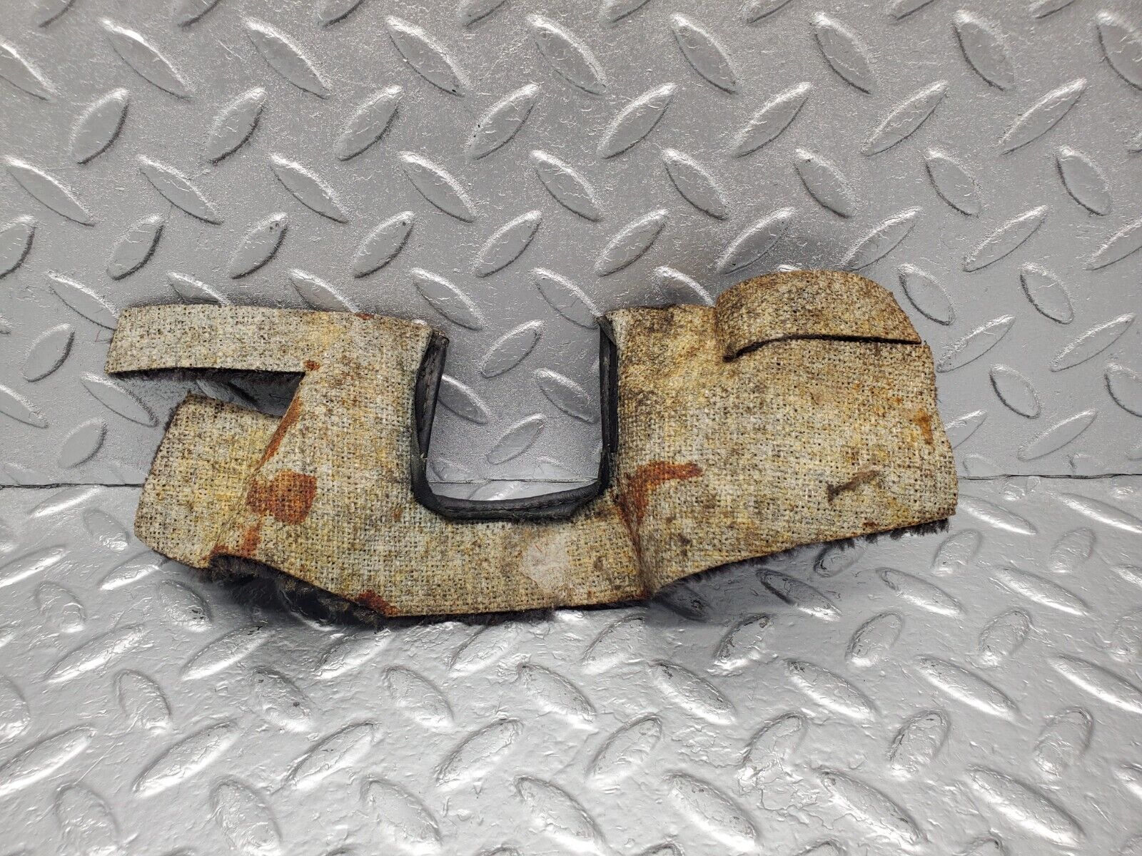 46429 Mercedes-Benz C123 280CE Coupe Front Left Seat Rail Cover Carpet Black