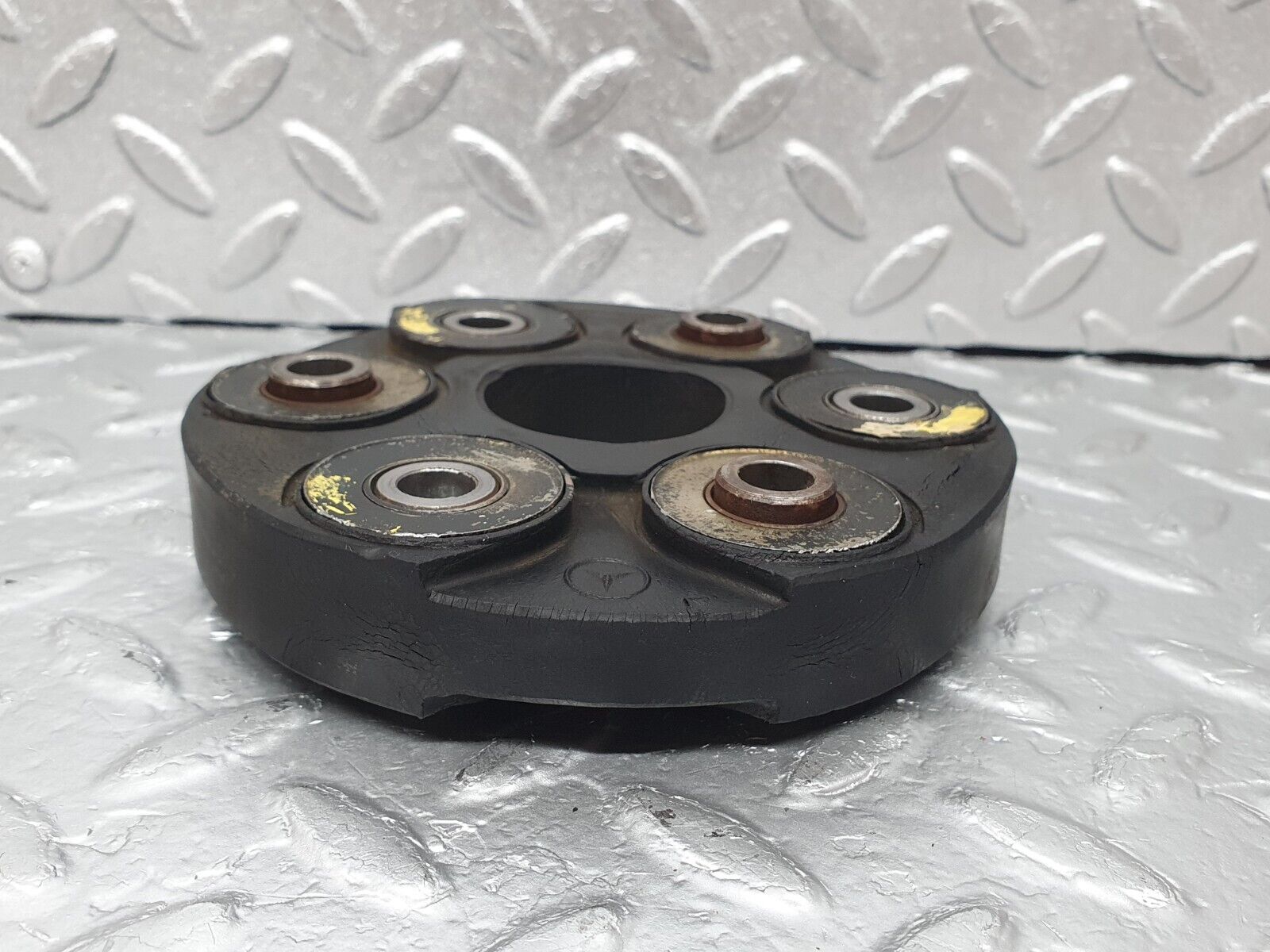 44228 Mercedes-Benz C107 350SLC Coupe Propshaft Joint 1084110015