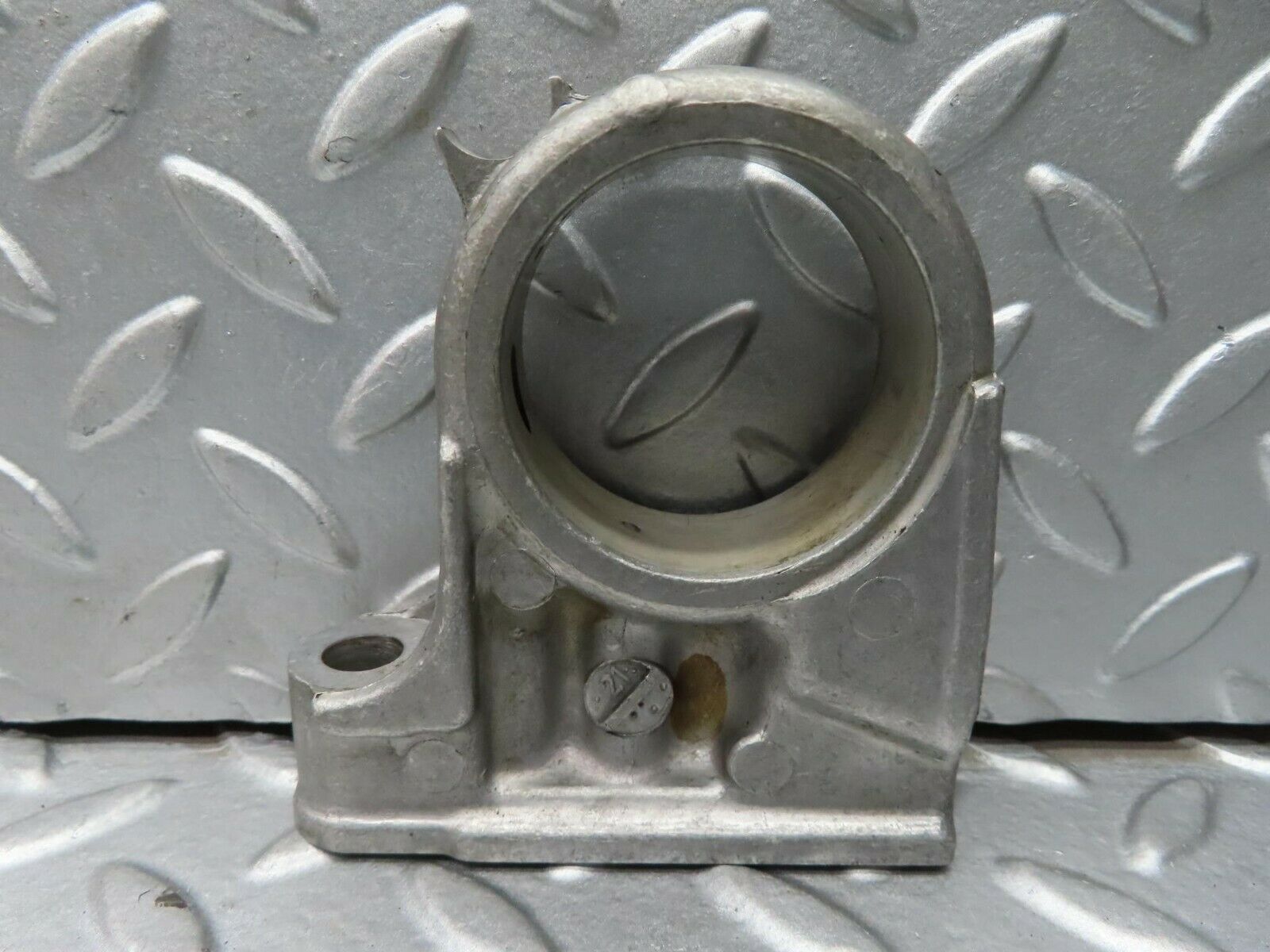 15642 Mercedes-Benz R107 450SL Camshaft Tower Bearing 1160514818