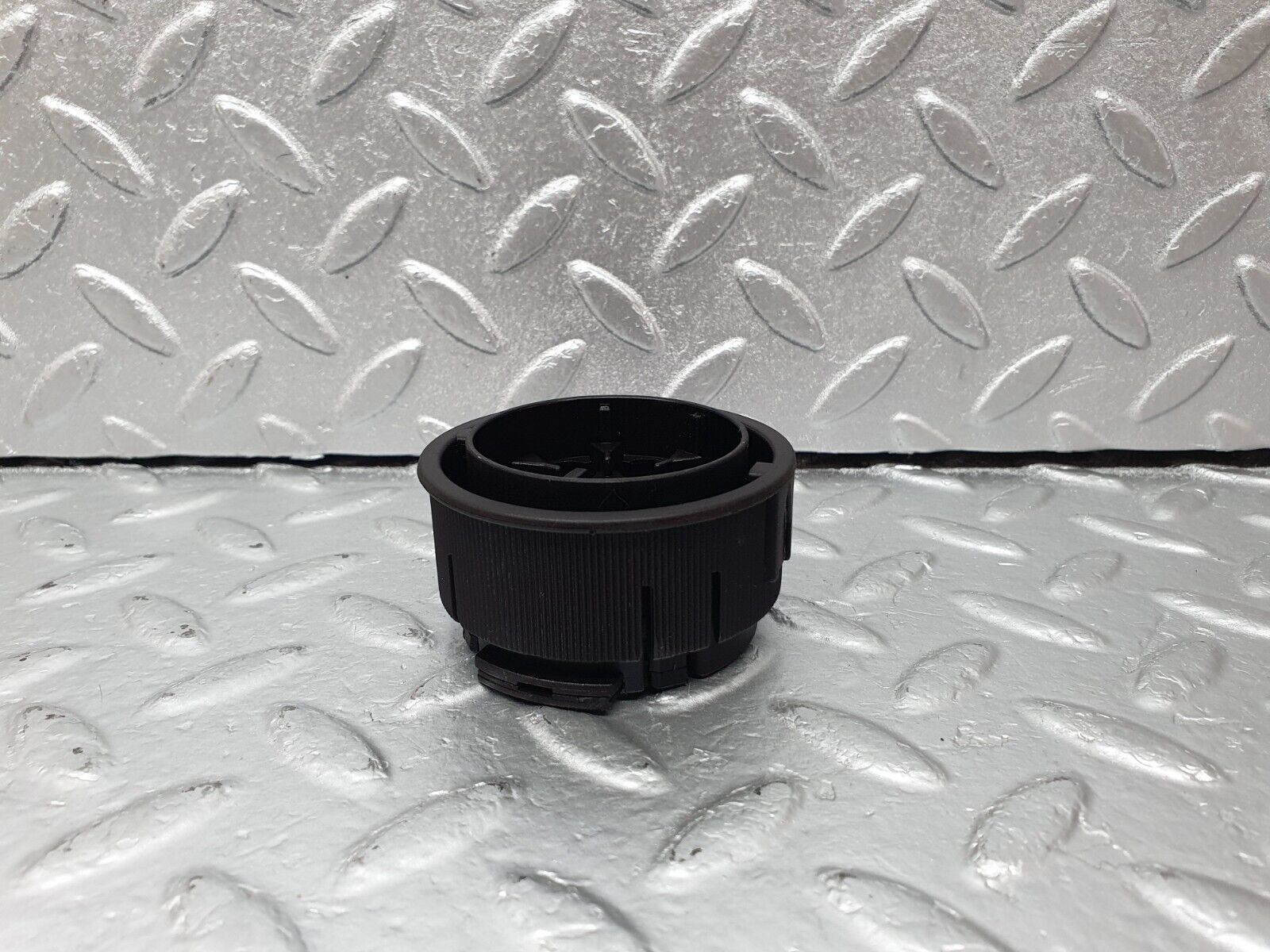 42398 Mercedes-Benz R129 320SL Coupe Rear Axle Cable Connector 1405458340