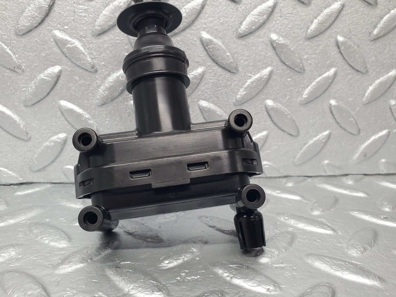 46940 Mercedes-Benz R129 320SL Coupe Left Door Lock Vacuum Actuator