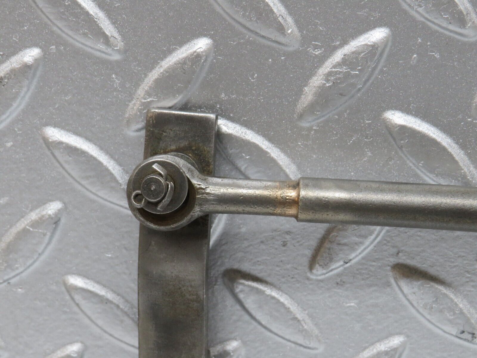 32809 Mercedes-Benz C107 R107 350 V8 Gearbox Linkage