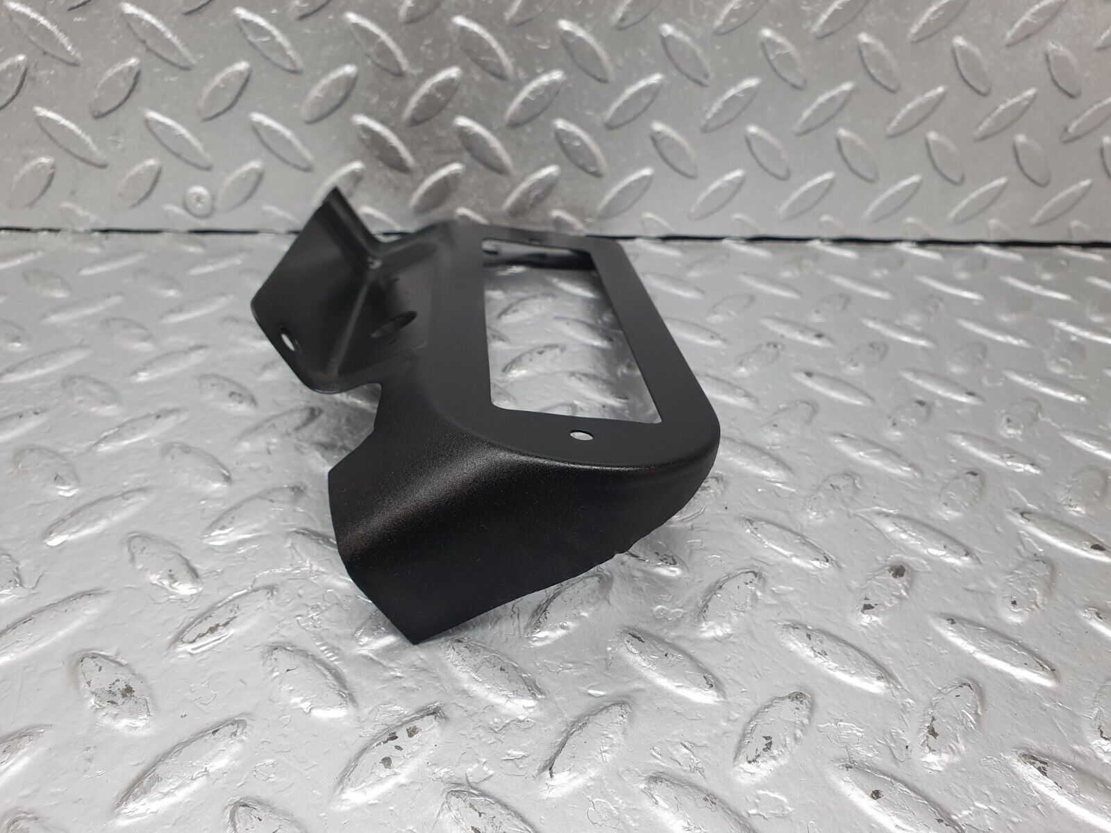 43465 Mercedes-Benz W108 280SE Fuse Box Holder Bracket