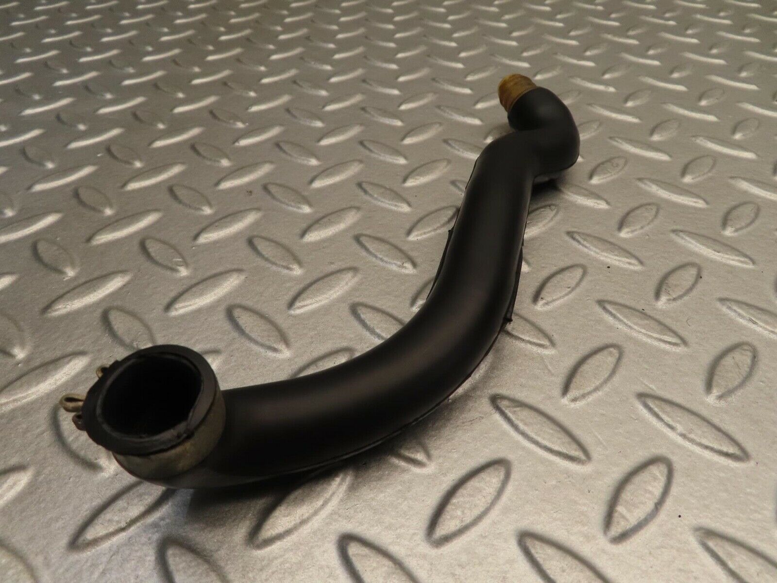 11724 Mercedes-Benz R107 450SL Air Intake Breather Hose 1160940482