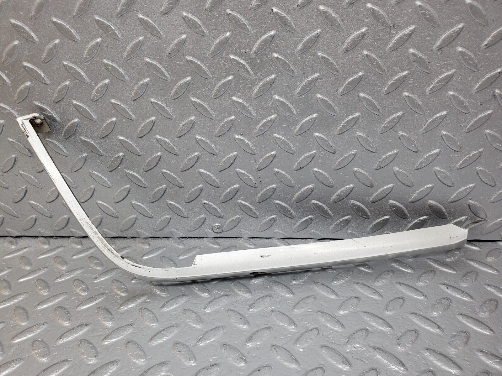 45051 Mercedes-Benz R129 300SL Coupe Right Headlight Lower Trim 1298260677 1298260877