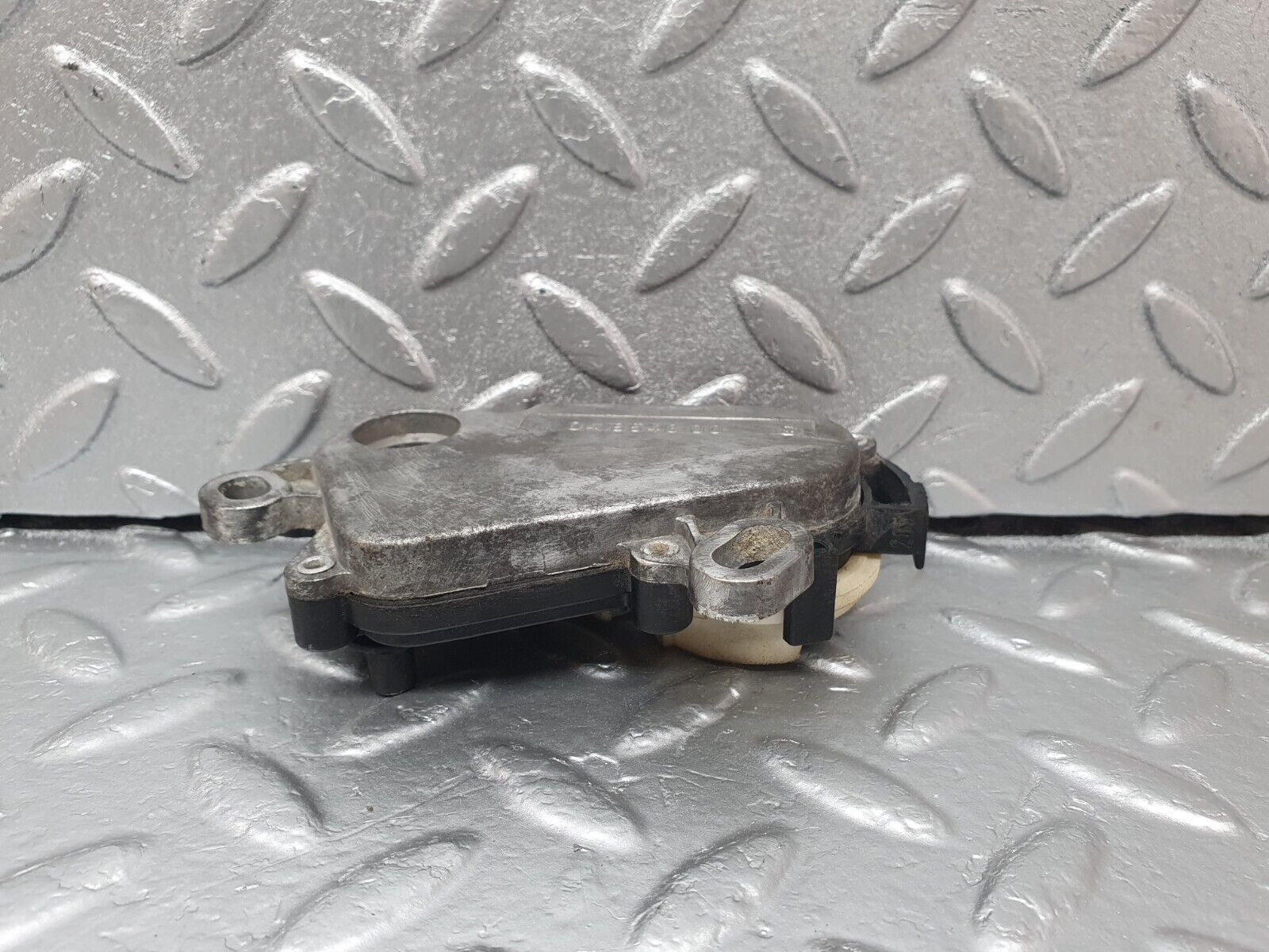 42634 Mercedes-Benz R129 320SL Coupe Reverse Light Switch 0005454906
