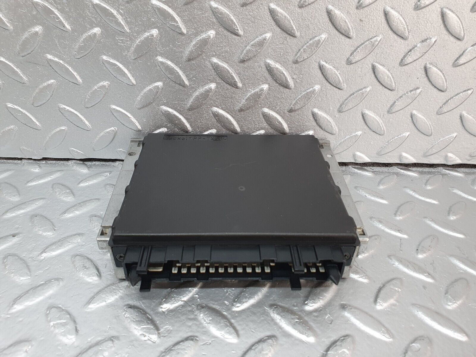 42147 Mercedes-Benz R129 320SL Coupe ECU Control Unit 0145450832