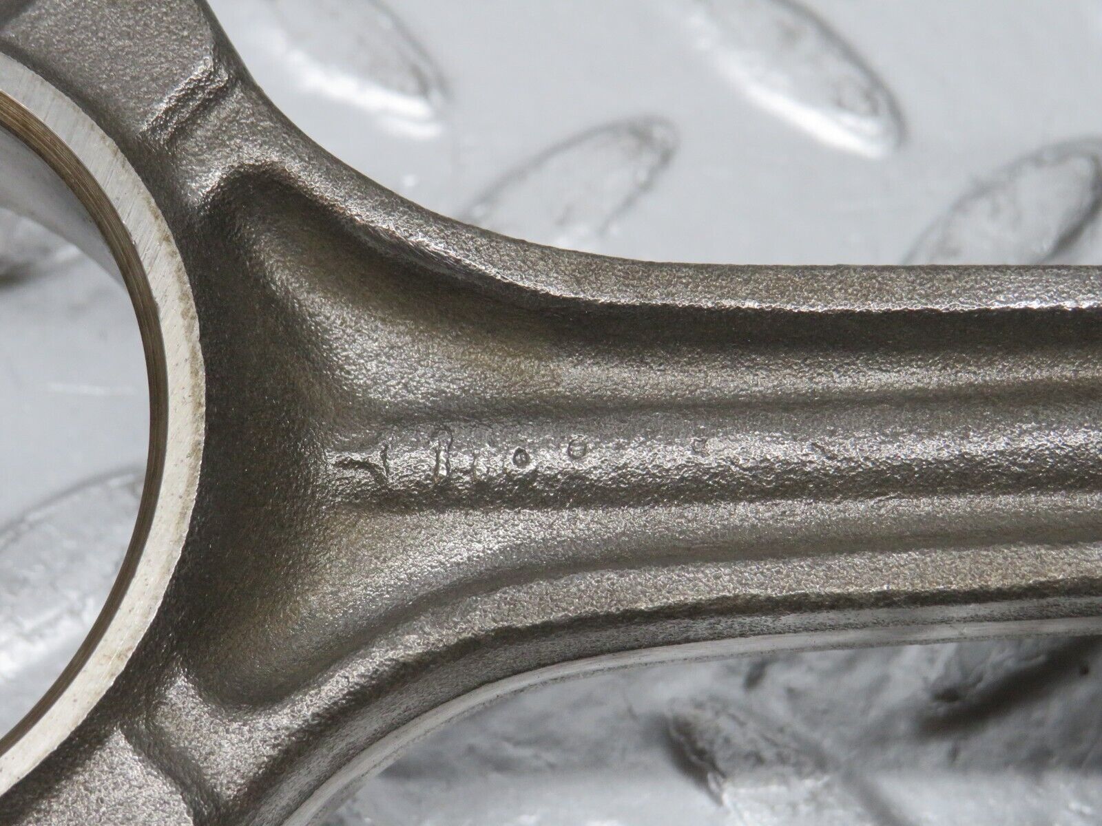 32771 Mercedes-Benz C107 R107 350 V8 Piston With Connecting Rod 92mm 11607